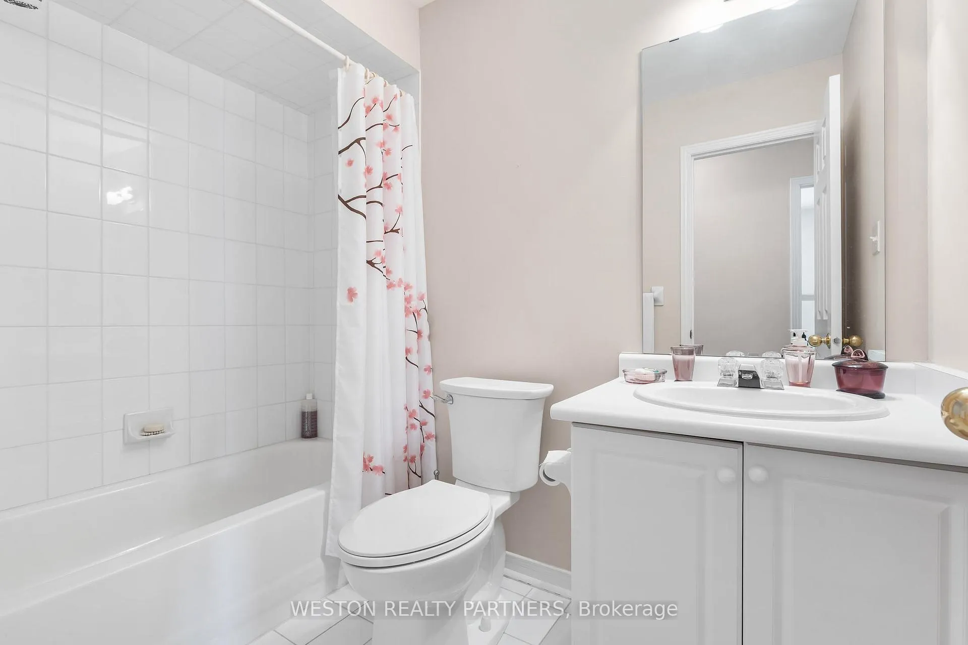 Photo 30 of 142 Trail Ridge Lane, Markham, Berczy — HOMEH