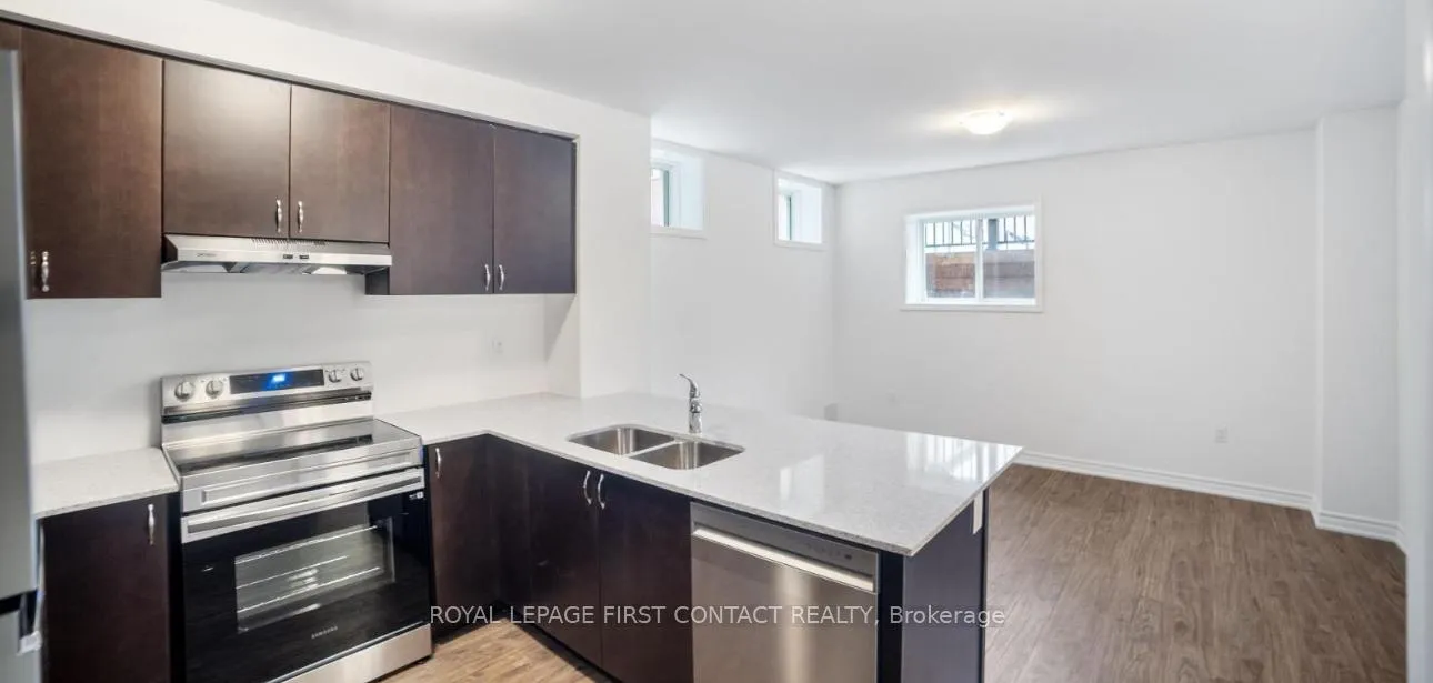 Photo 3 of 169 Greer Street, Barrie, Rural Barrie Southeast — HOMEH