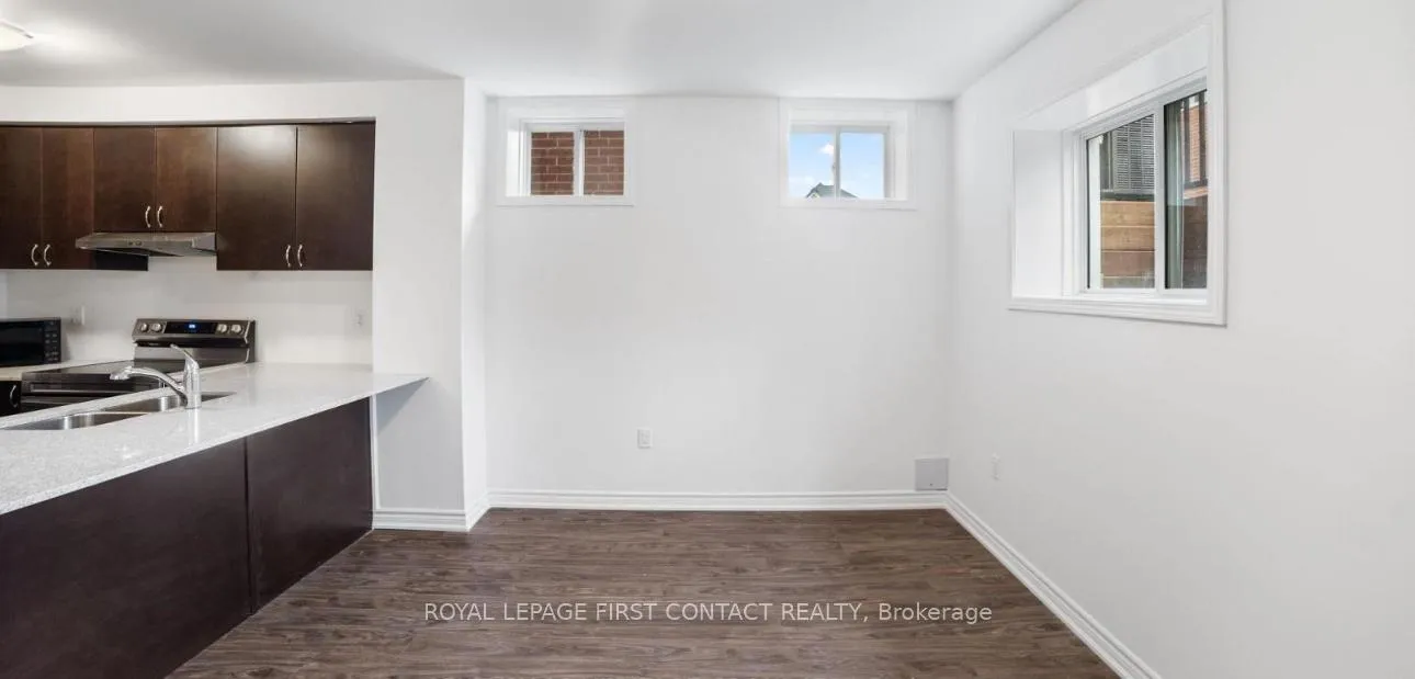 Photo 5 of 169 Greer Street, Barrie, Rural Barrie Southeast — HOMEH