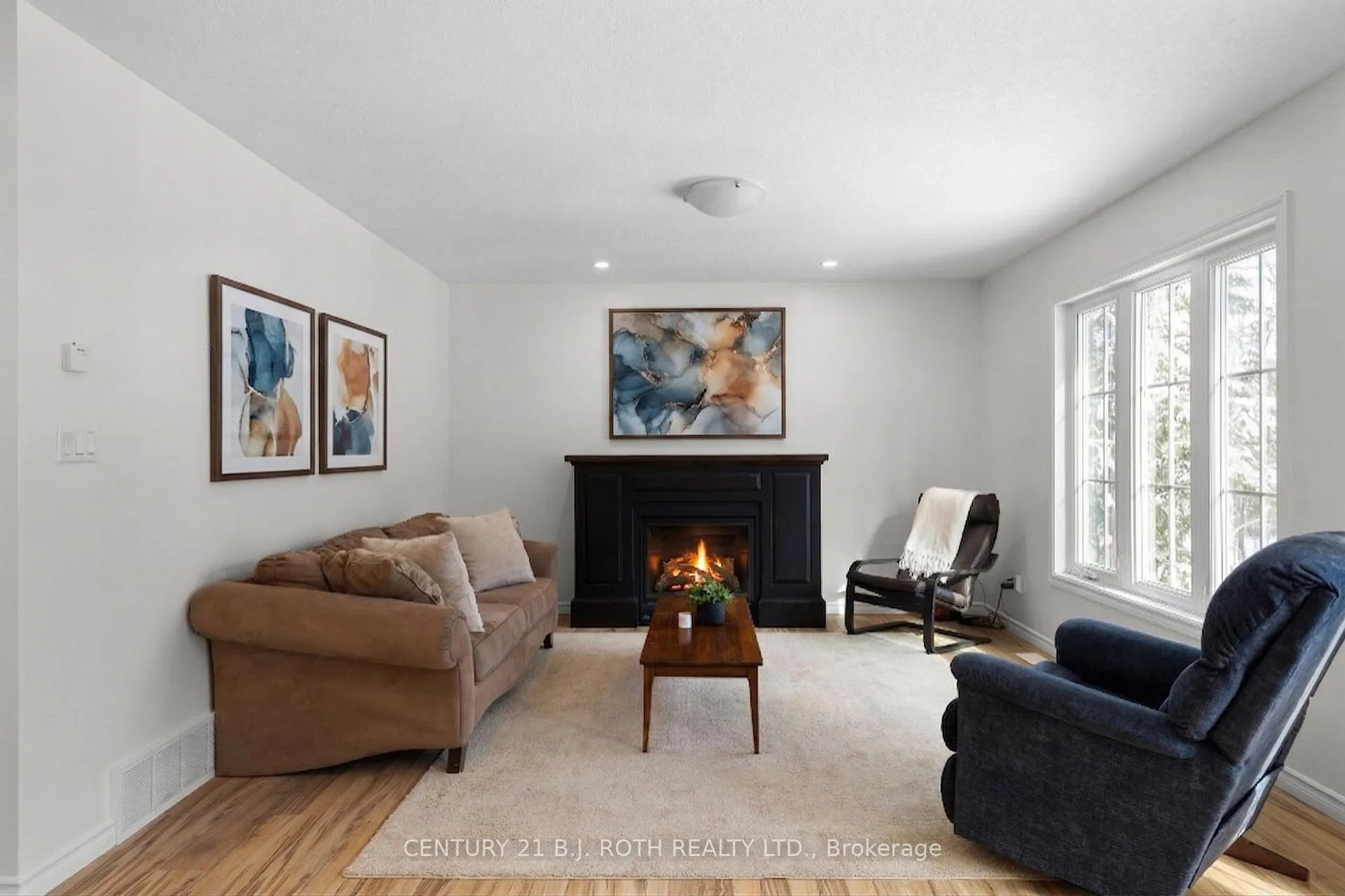 Photo 3 of 1040 Arthur Schulz Road, Gravenhurst, Morrison — HOMEH