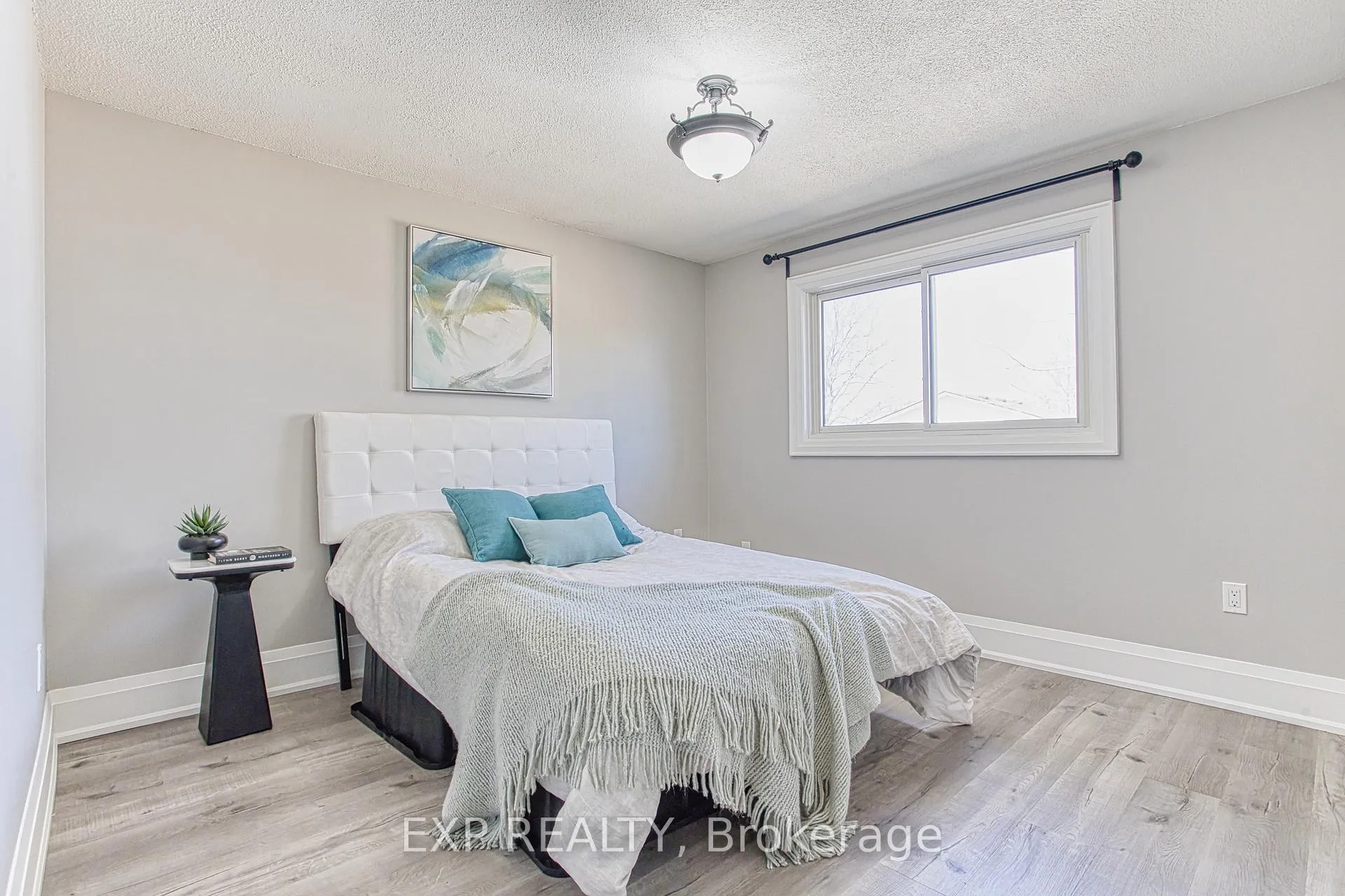 Photo 19 of 4 Colgate Court, Hamilton, Gilbert — HOMEH