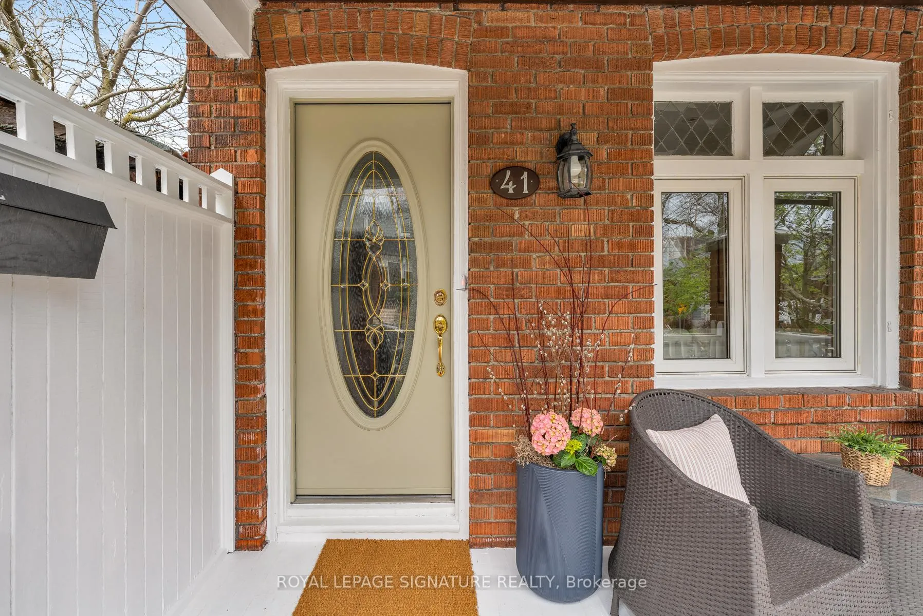 Photo 1 of 41 Firstrbooke Road, Toronto, East End-Danforth — HOMEH