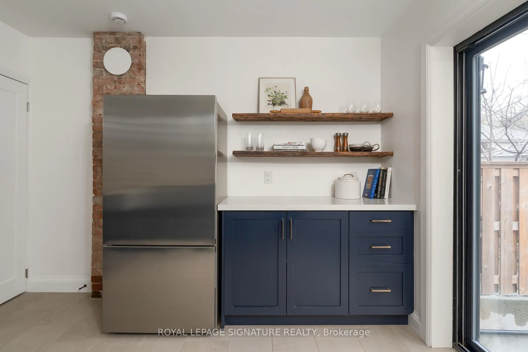 Photo 15 of 41 Firstrbooke Road, Toronto, East End-Danforth — HOMEH