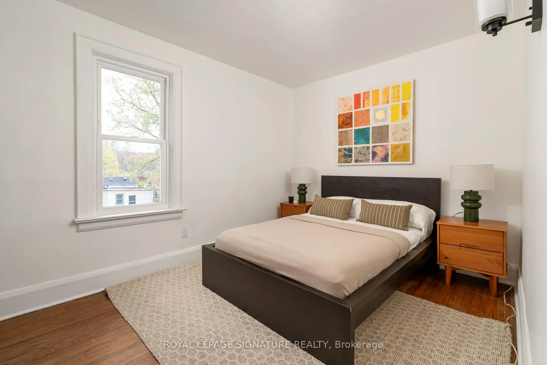 Photo 26 of 41 Firstrbooke Road, Toronto, East End-Danforth — HOMEH