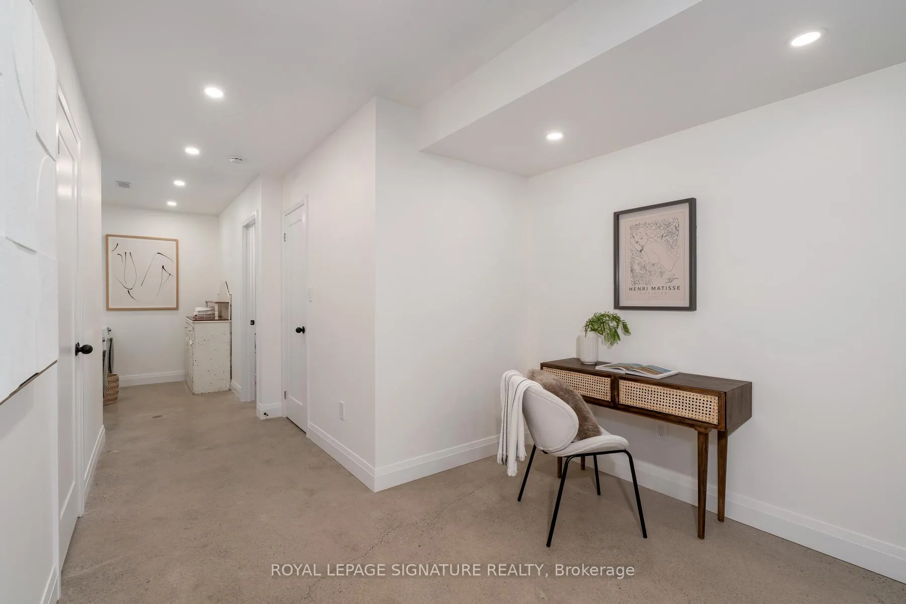 Photo 31 of 41 Firstrbooke Road, Toronto, East End-Danforth — HOMEH