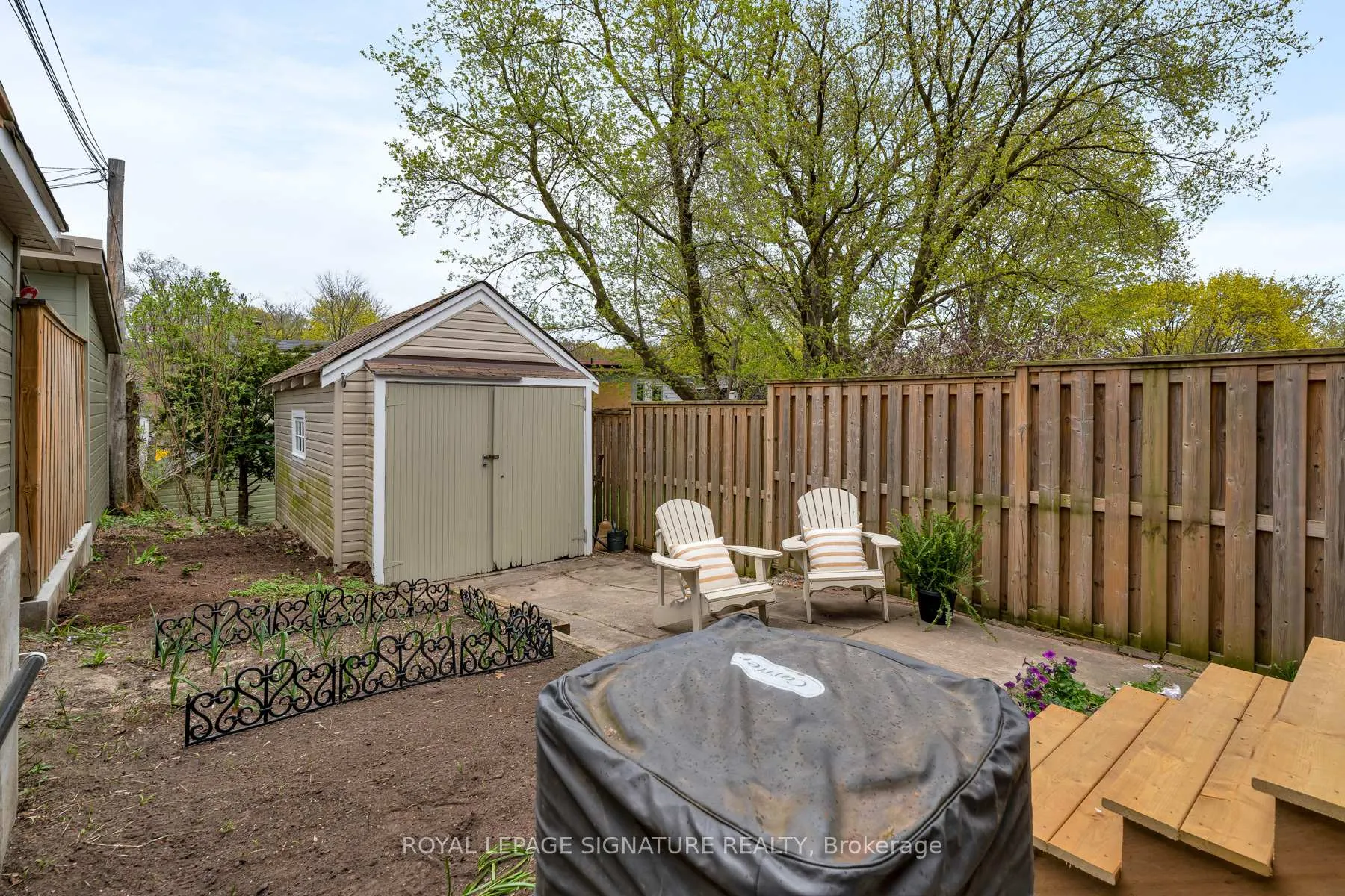 Photo 35 of 41 Firstrbooke Road, Toronto, East End-Danforth — HOMEH