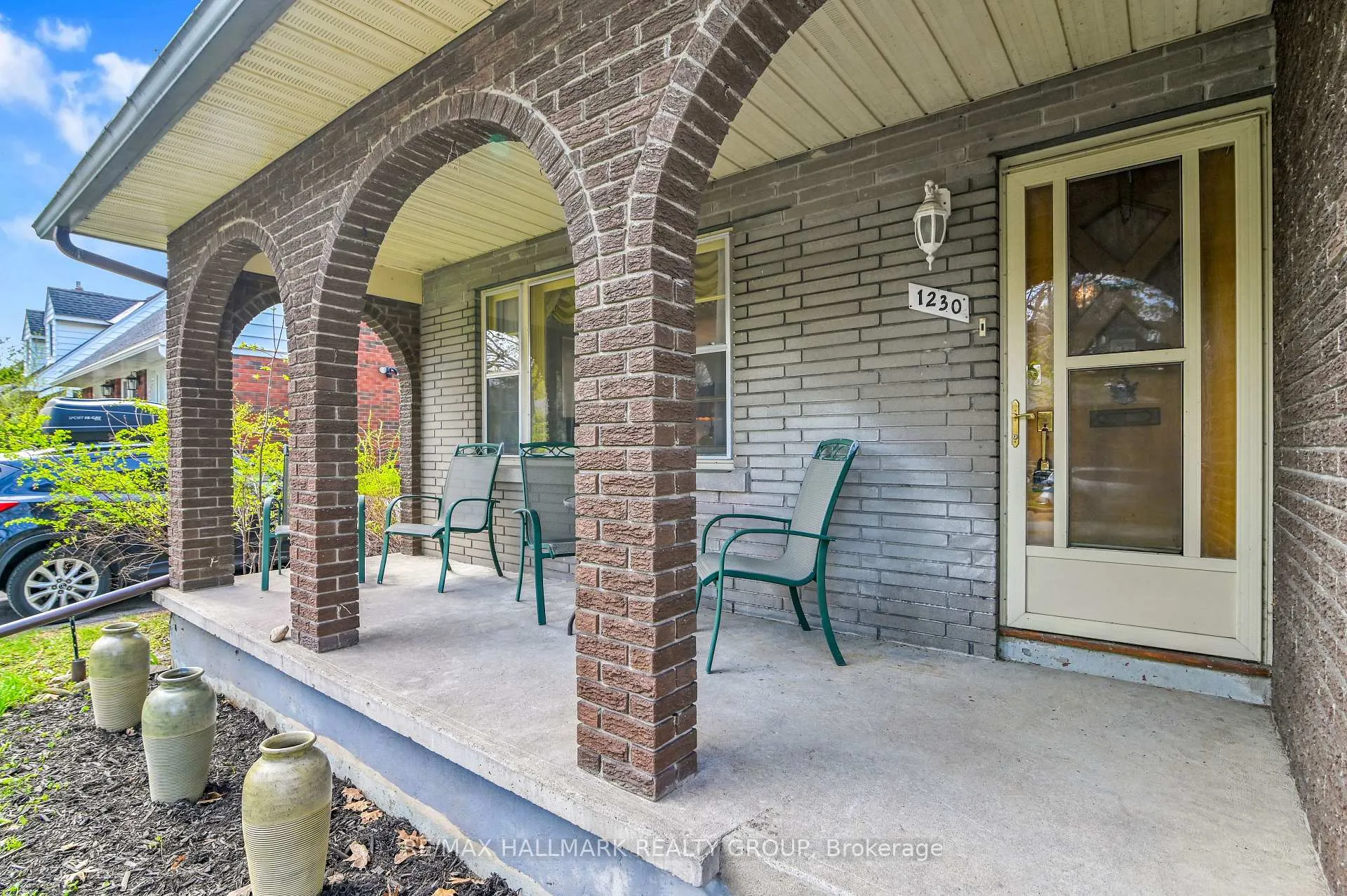 Photo 3 of 1230 Major Street, Ottawa, Bel Air Park — HOMEH