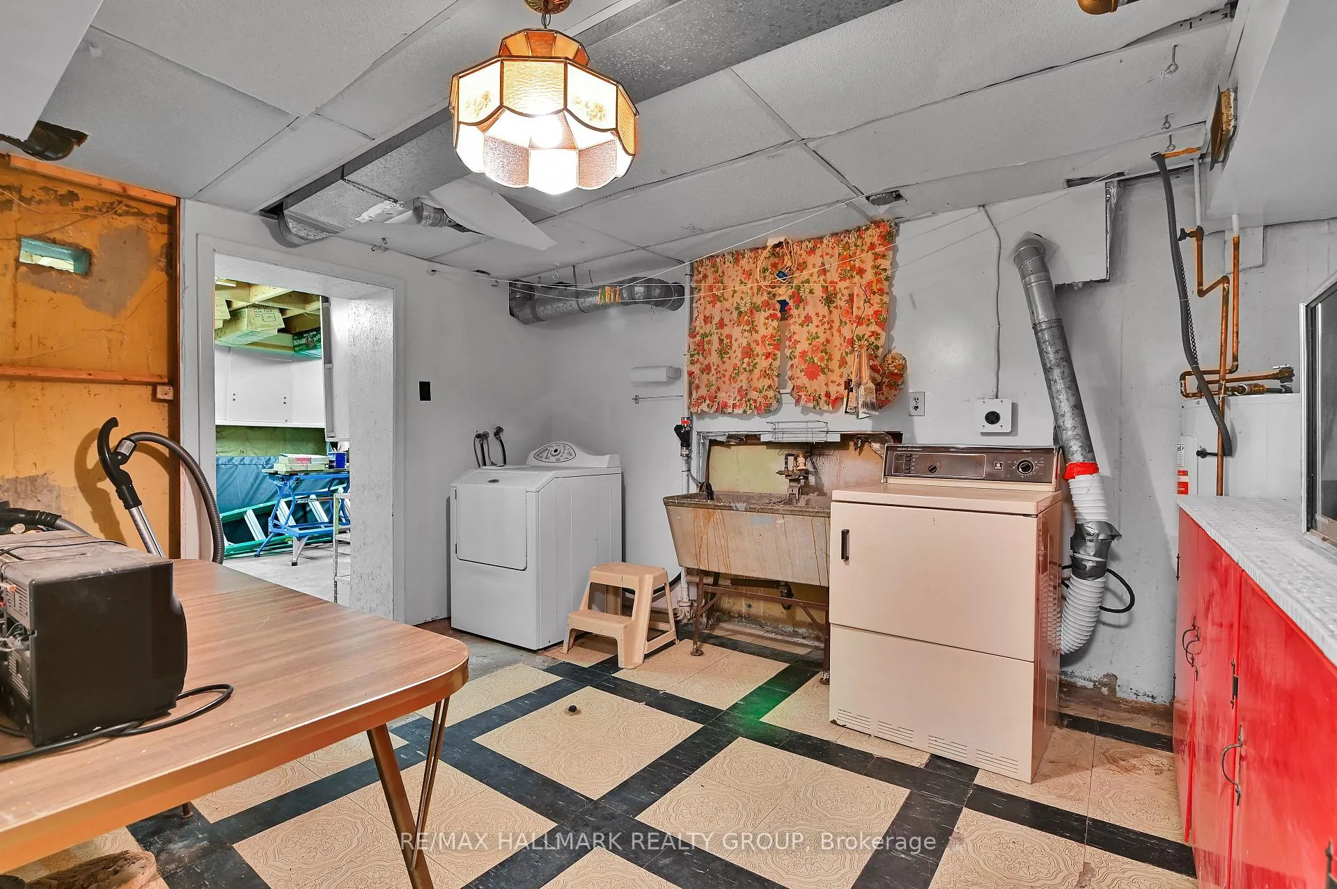 Photo 31 of 1230 Major Street, Ottawa, Bel Air Park — HOMEH
