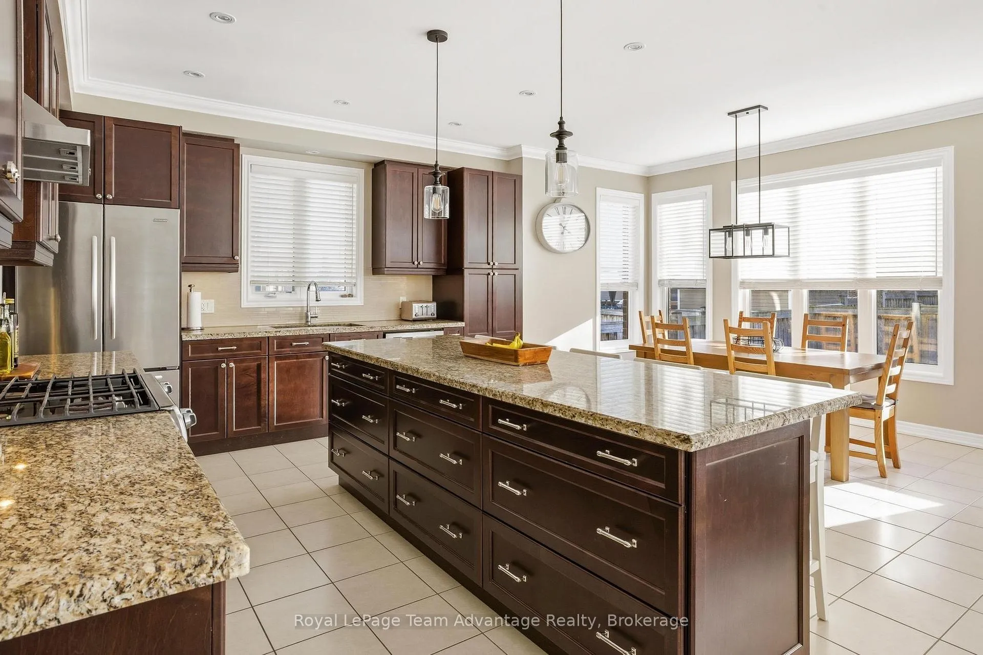 Photo 13 of 24 Billy Court, Caledon, Caledon East — HOMEH