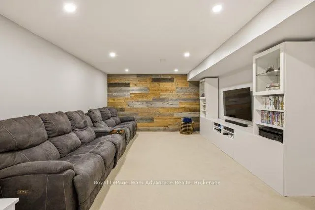 Photo 48 of 24 Billy Court, Caledon, Caledon East — HOMEH