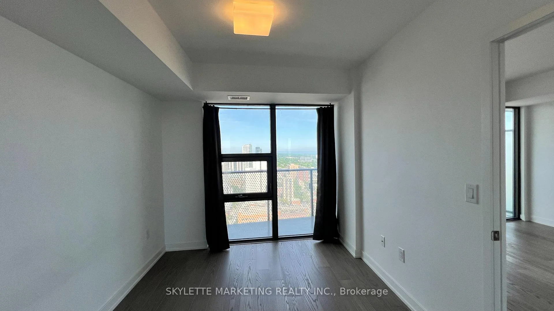 Photo 20 of Unit 3201, 11 Wellesley Street W, Toronto, Bay Street Corridor — HOMEH