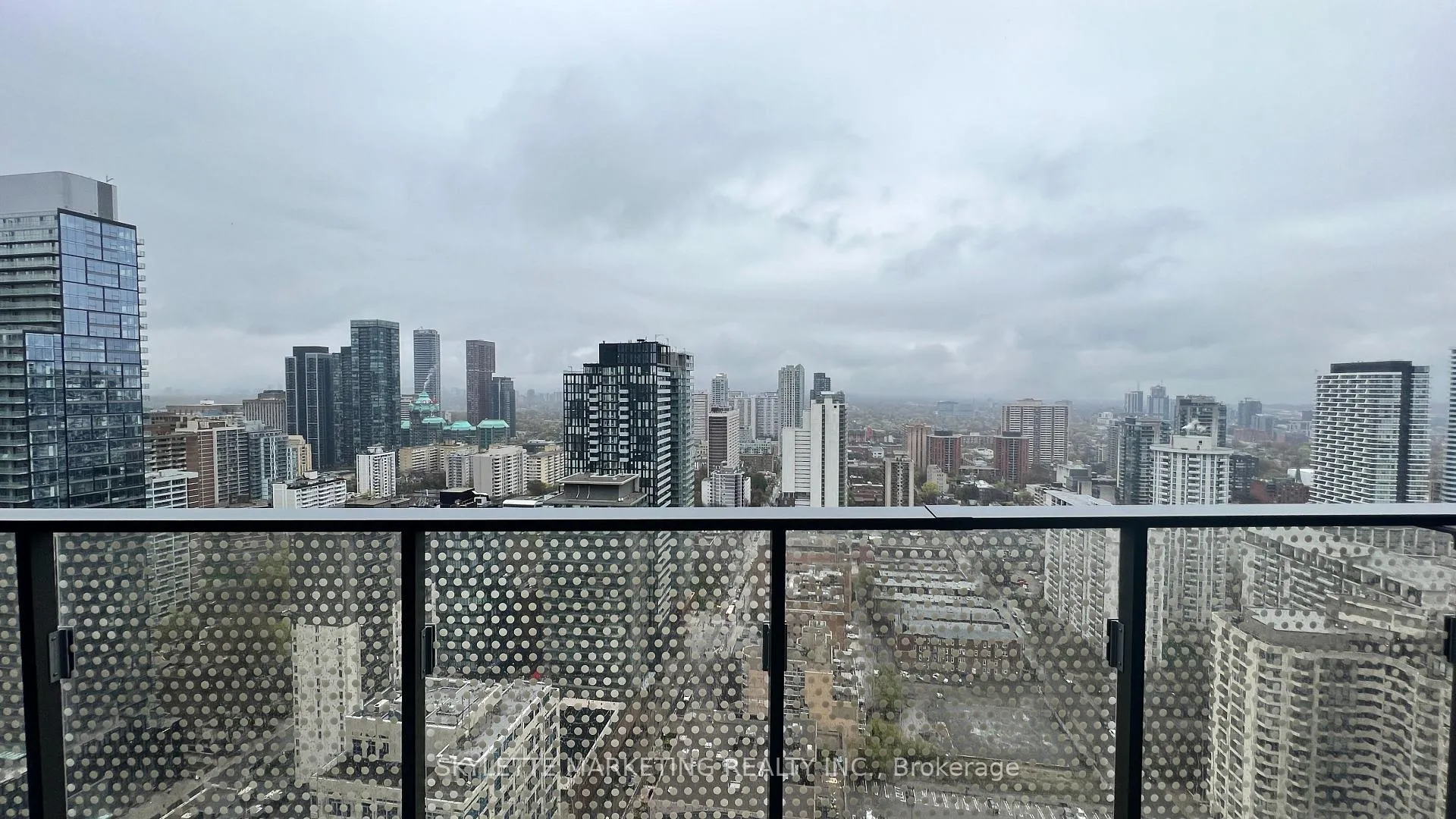 Photo 35 of Unit 3201, 11 Wellesley Street W, Toronto, Bay Street Corridor — HOMEH