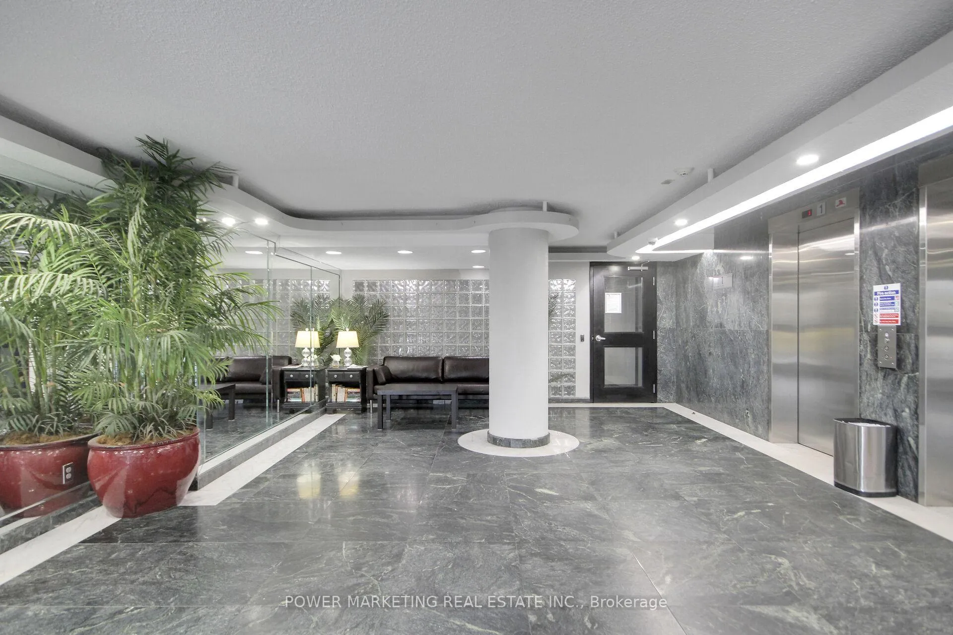Photo 6 of Unit 212, 1440 Heron Road, Ottawa, Heron Gate — HOMEH