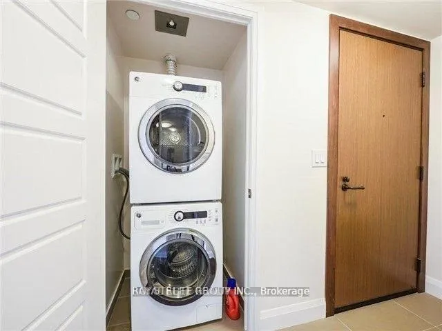 Photo 8 of Unit 509, 8200 Birchmount Road E, Markham, Unionville — HOMEH