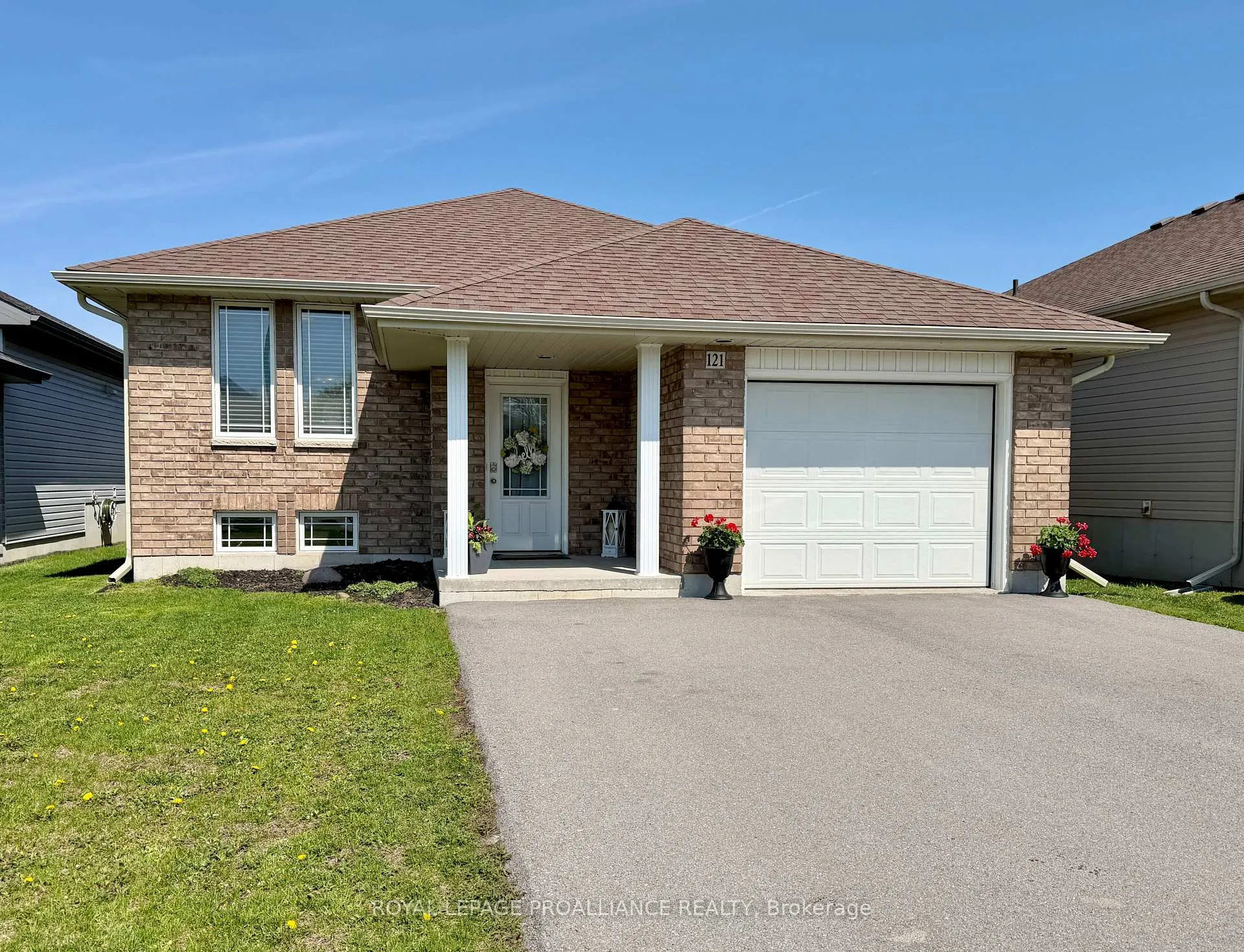 Photo 1 of 121 Greenhill Lane, Belleville, Belleville Ward — HOMEH