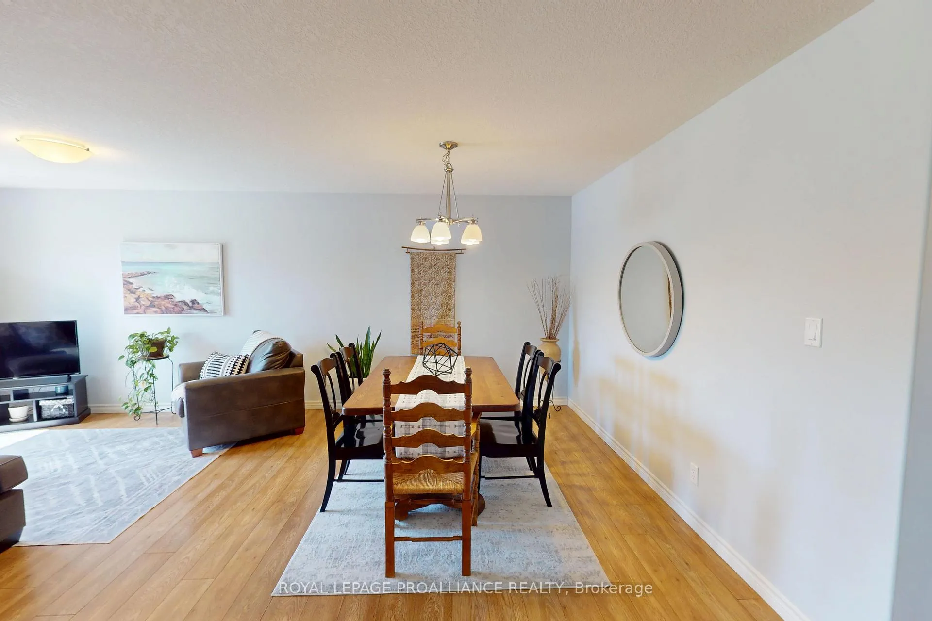 Photo 6 of 121 Greenhill Lane, Belleville, Belleville Ward — HOMEH