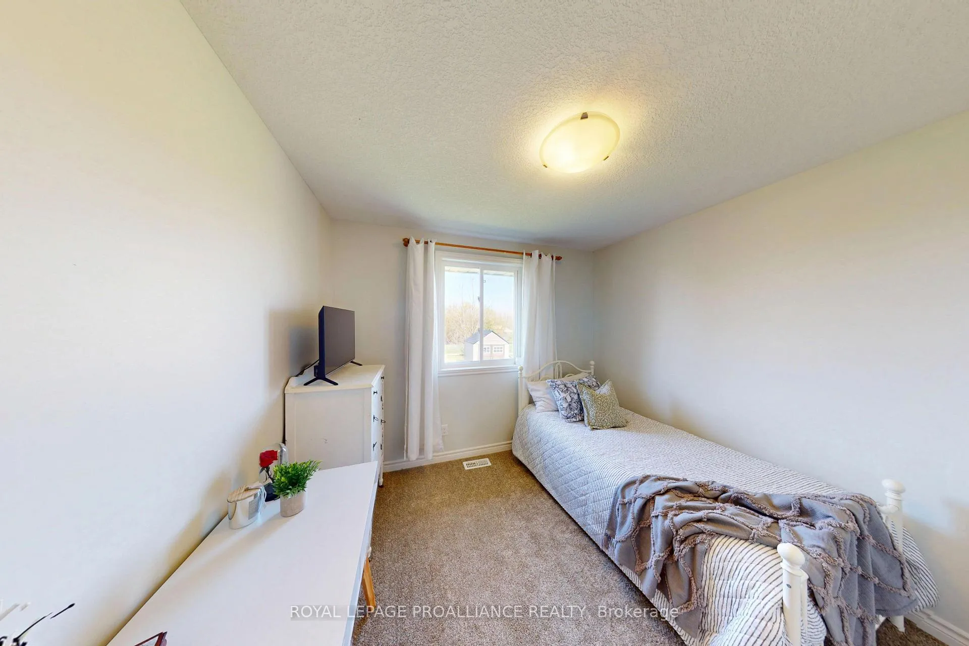 Photo 12 of 121 Greenhill Lane, Belleville, Belleville Ward — HOMEH