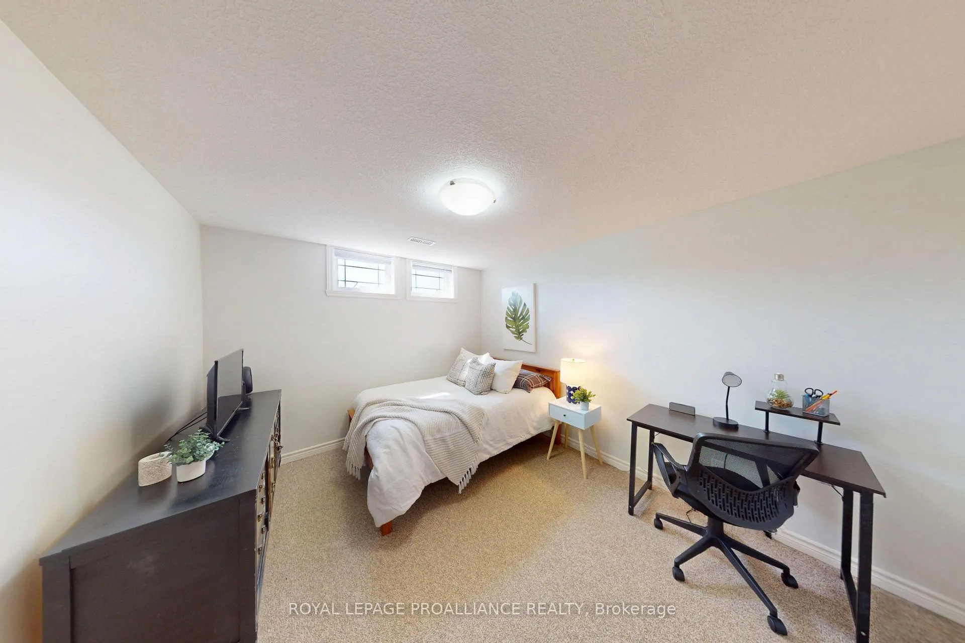 Photo 24 of 121 Greenhill Lane, Belleville, Belleville Ward — HOMEH