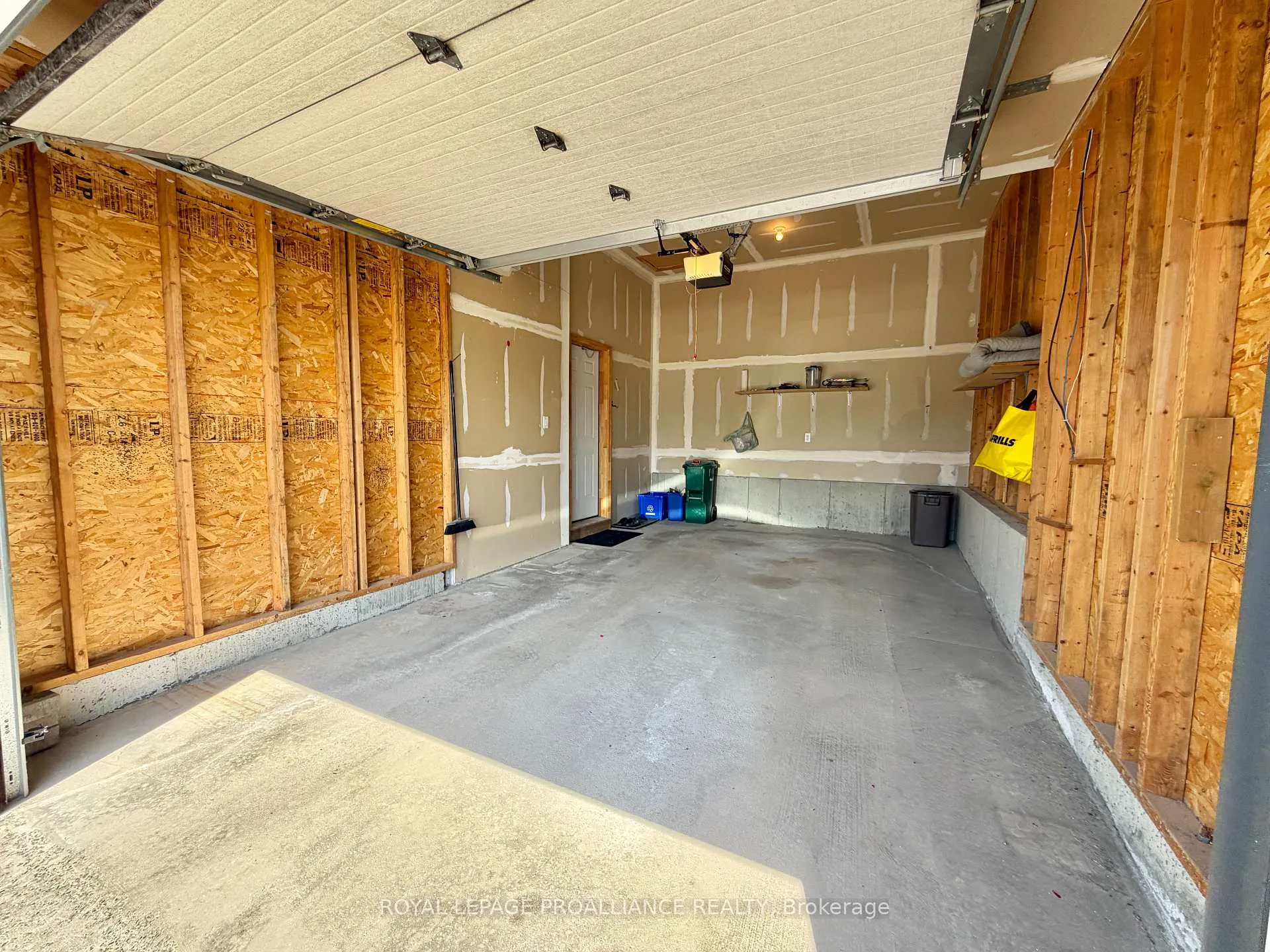 Photo 35 of 121 Greenhill Lane, Belleville, Belleville Ward — HOMEH