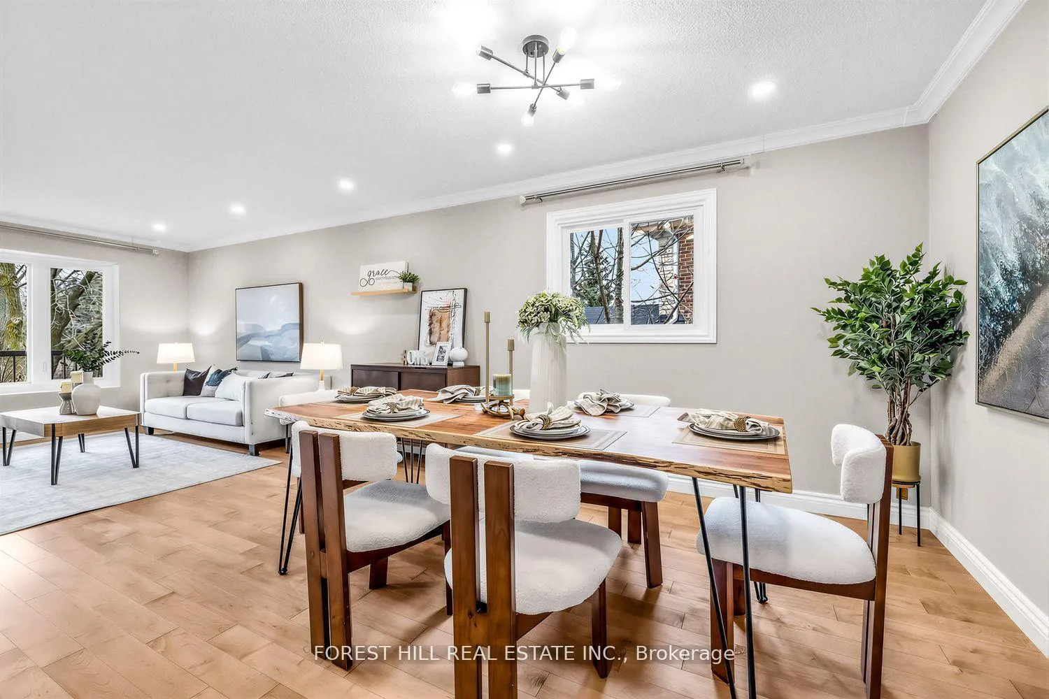 Photo 9 of 49 Seaton Drive, Aurora, Aurora Highlands — HOMEH