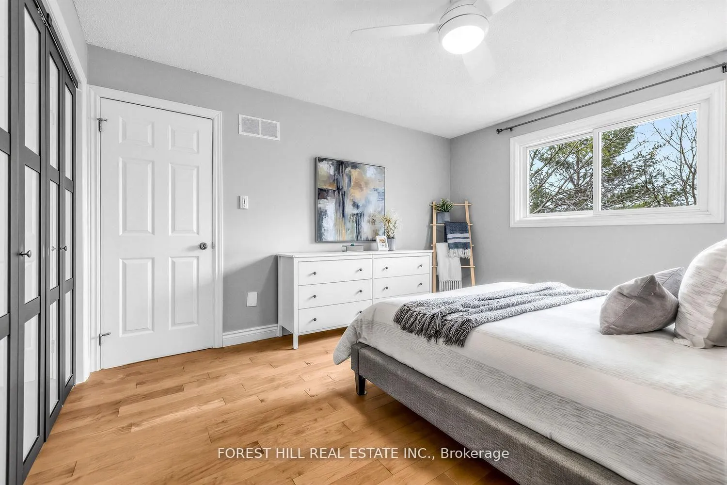 Photo 24 of 49 Seaton Drive, Aurora, Aurora Highlands — HOMEH