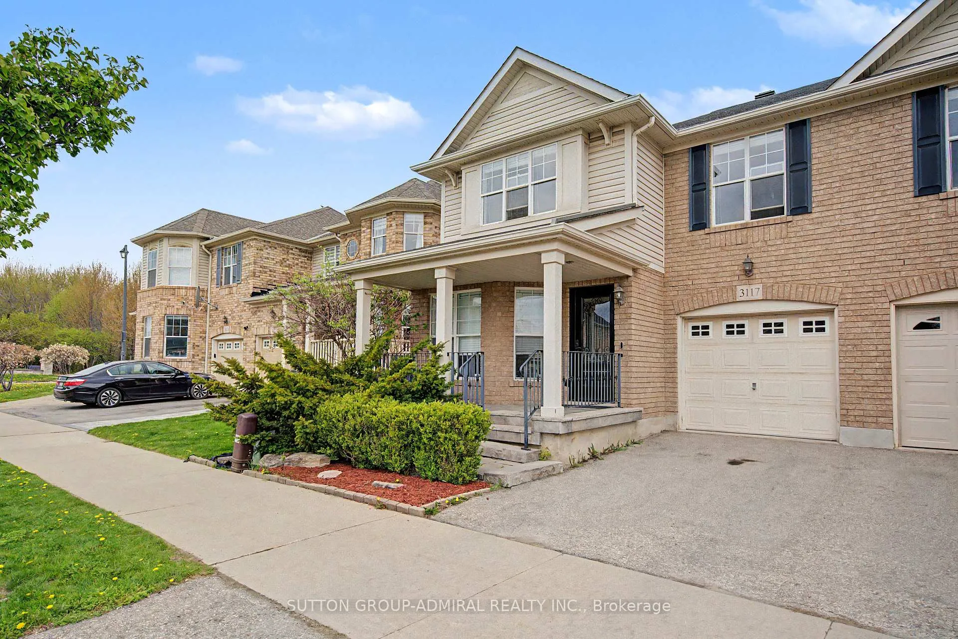Photo 2 of 3117 Rotary Way, Burlington, Alton — HOMEH