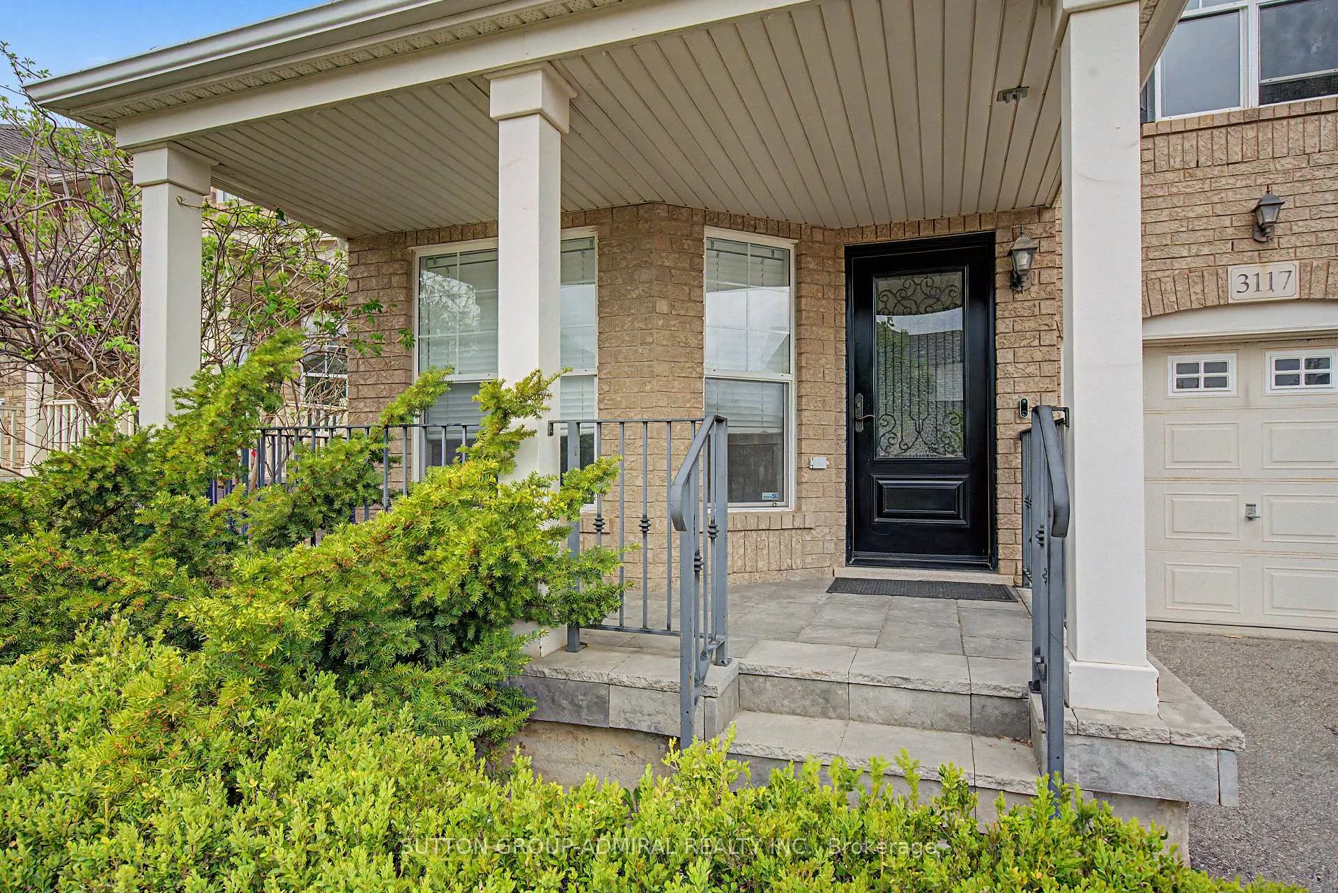 Photo 3 of 3117 Rotary Way, Burlington, Alton — HOMEH