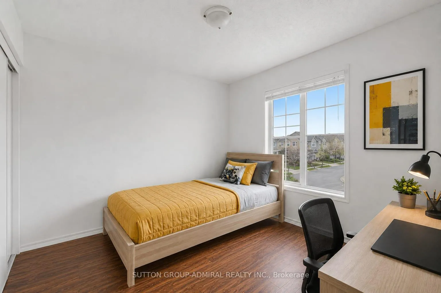 Photo 16 of 3117 Rotary Way, Burlington, Alton — HOMEH