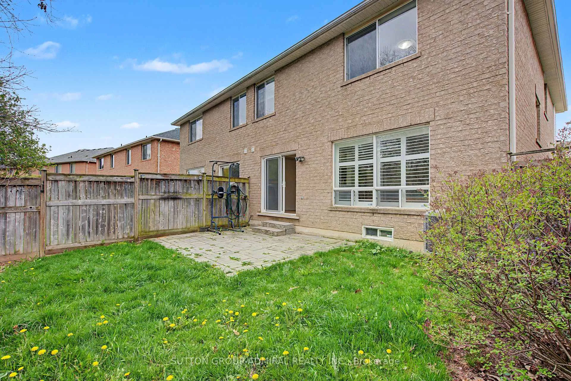 Photo 27 of 3117 Rotary Way, Burlington, Alton — HOMEH