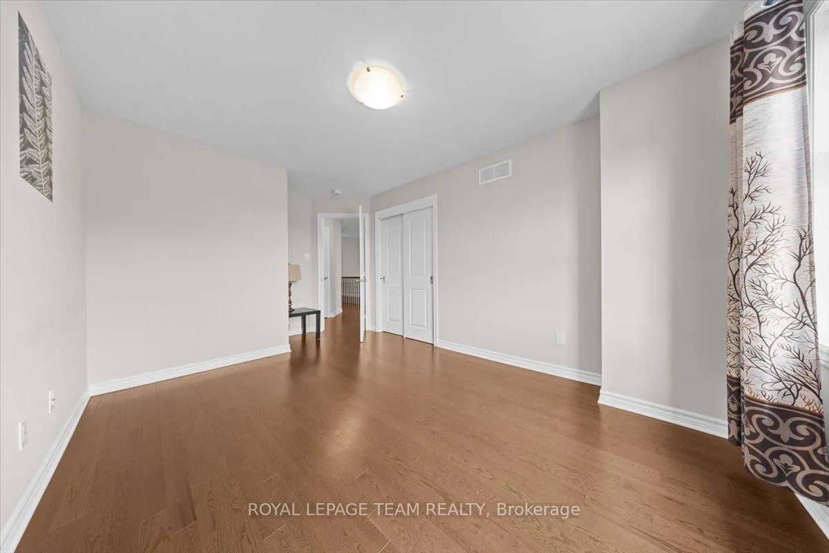 Photo 15 of 20 Cento Way, Ottawa, Stittsville (North) — HOMEH