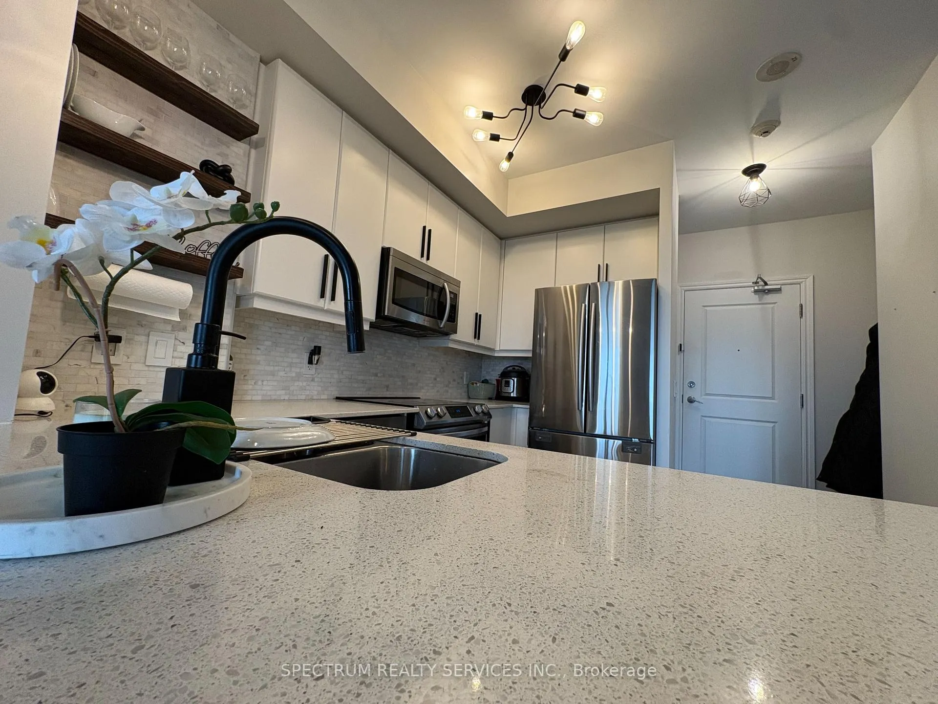 Photo 4 of Unit 1007, 7730 Kipling Avenue, Vaughan, Vaughan Grove — HOMEH