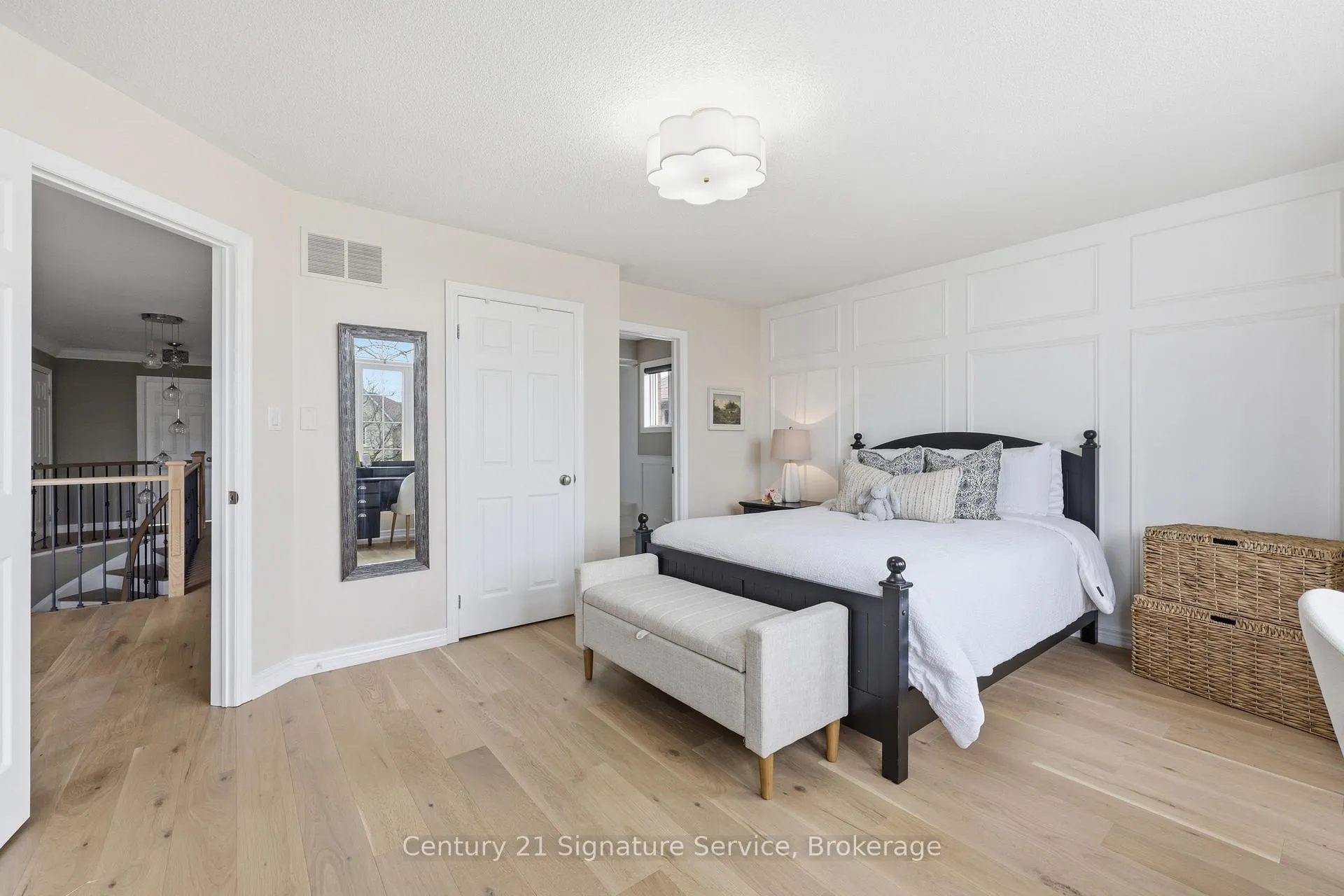 Photo 17 of 77 Esposito Drive, Caledon, Bolton East — HOMEH