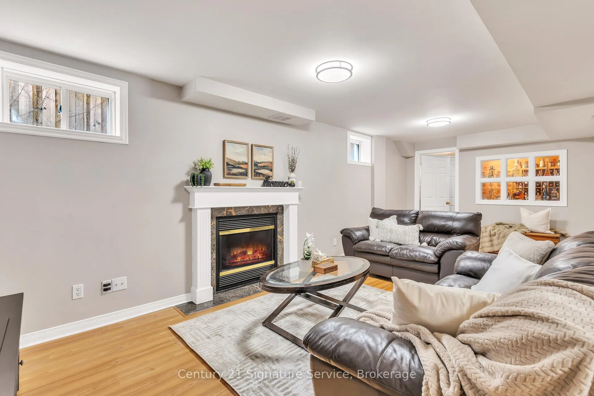 Photo 25 of 77 Esposito Drive, Caledon, Bolton East — HOMEH