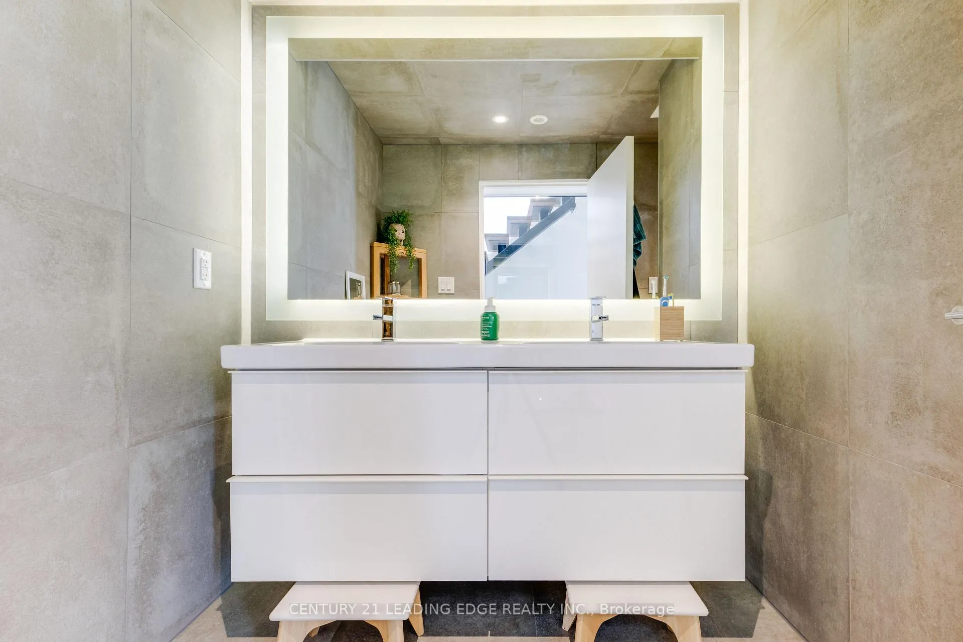 Photo 26 of 81 Dagmar Avenue, Toronto, South Riverdale — HOMEH