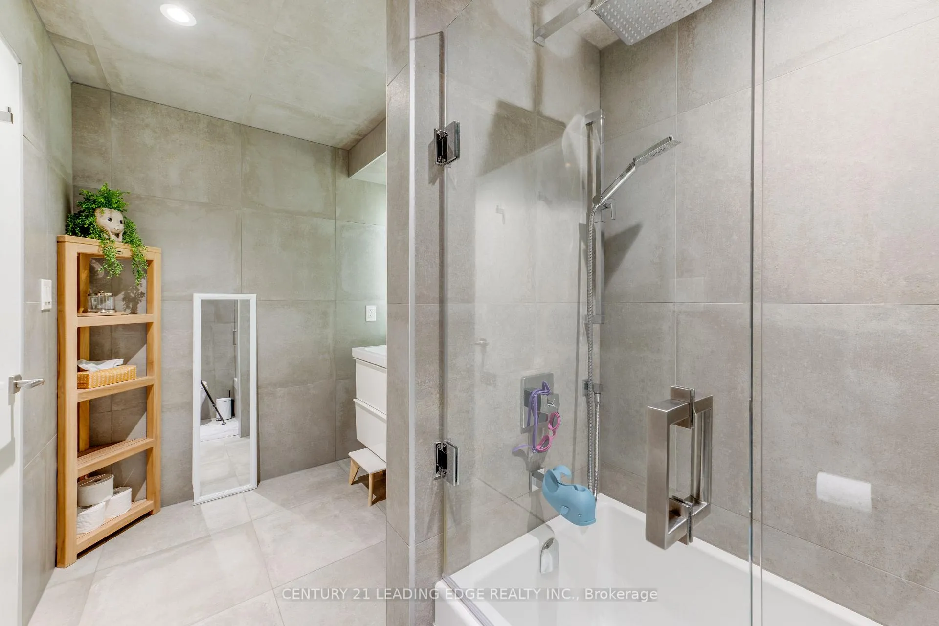 Photo 29 of 81 Dagmar Avenue, Toronto, South Riverdale — HOMEH