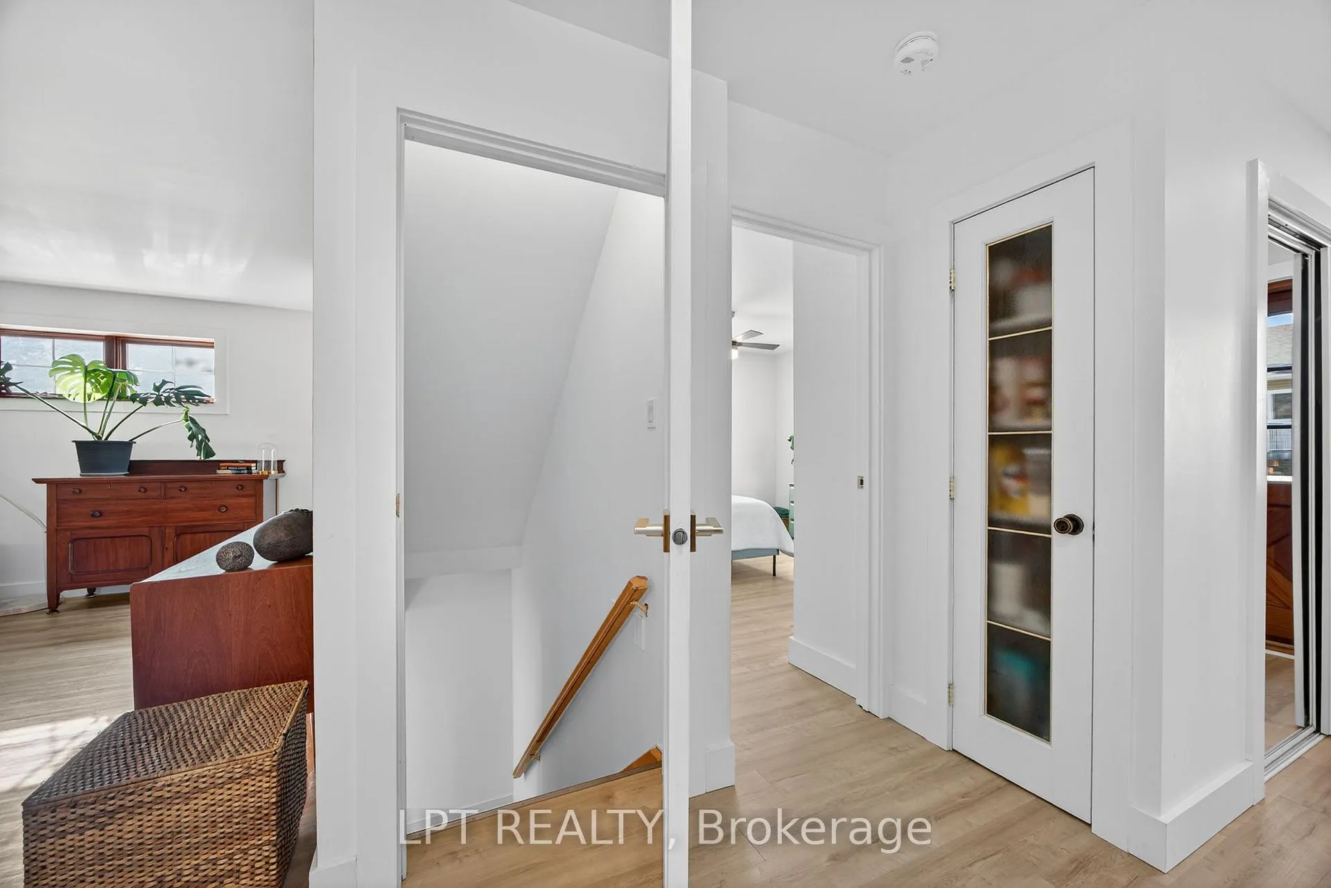 Photo 32 of 154 Park Road, Tiny, Rural Tiny — HOMEH