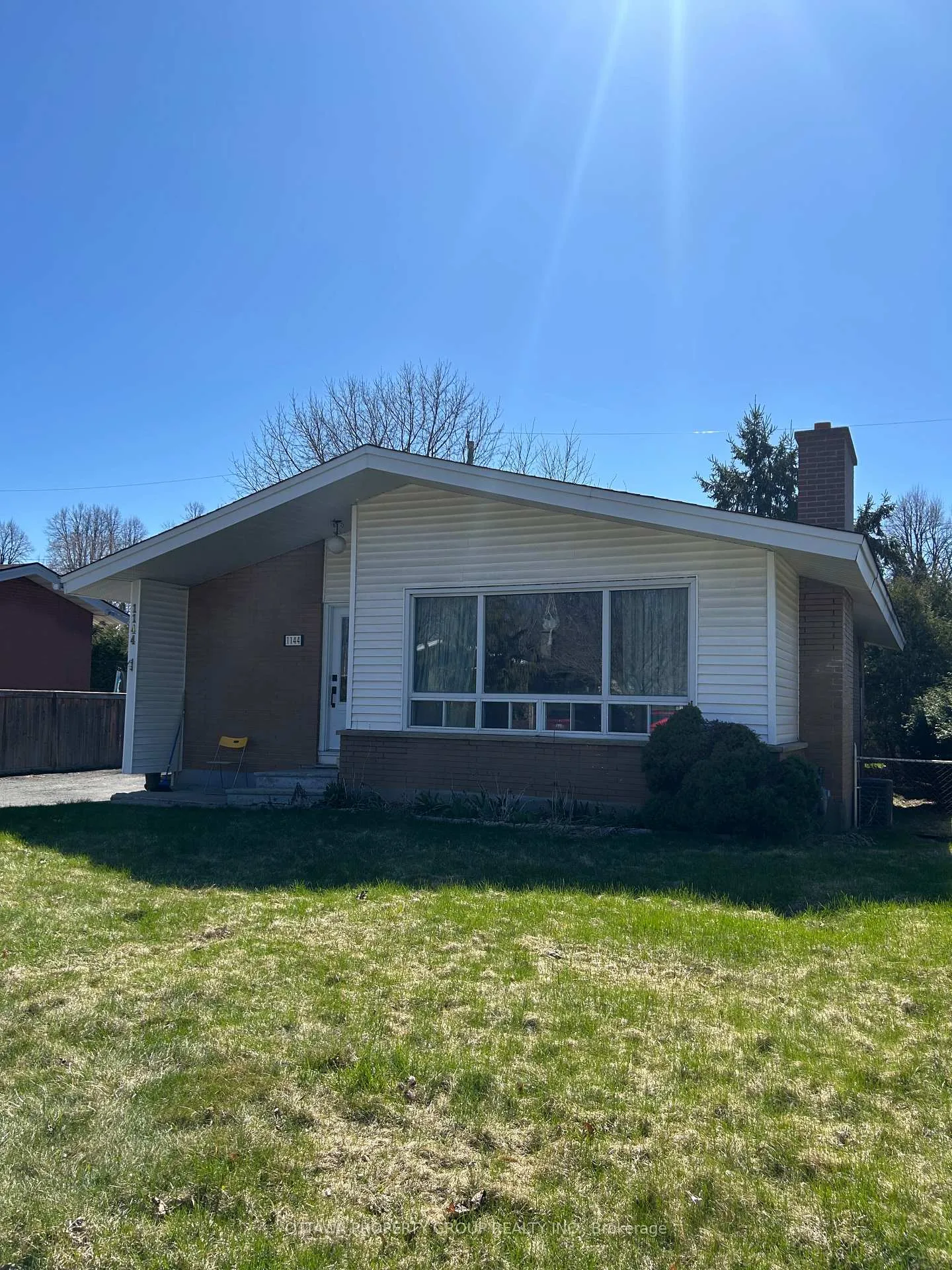 Photo 1 of 1144 Parkway Drive, Ottawa, Parkway Park — HOMEH