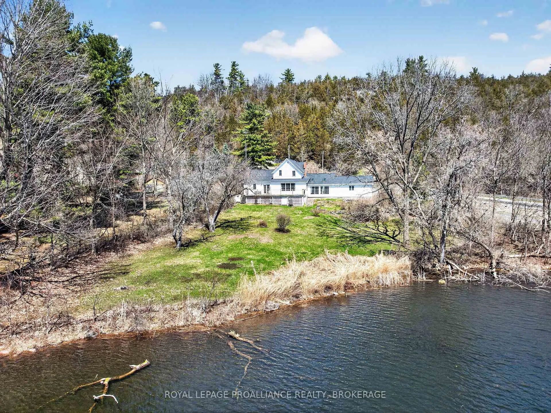 Photo 99 of 1 Pond Street, Westport — HOMEH