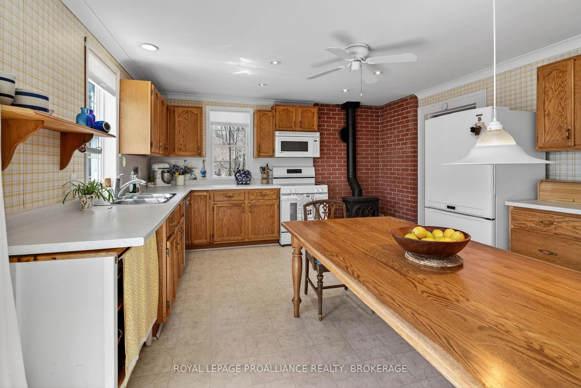 Photo 34 of 1 Pond Street, Westport — HOMEH