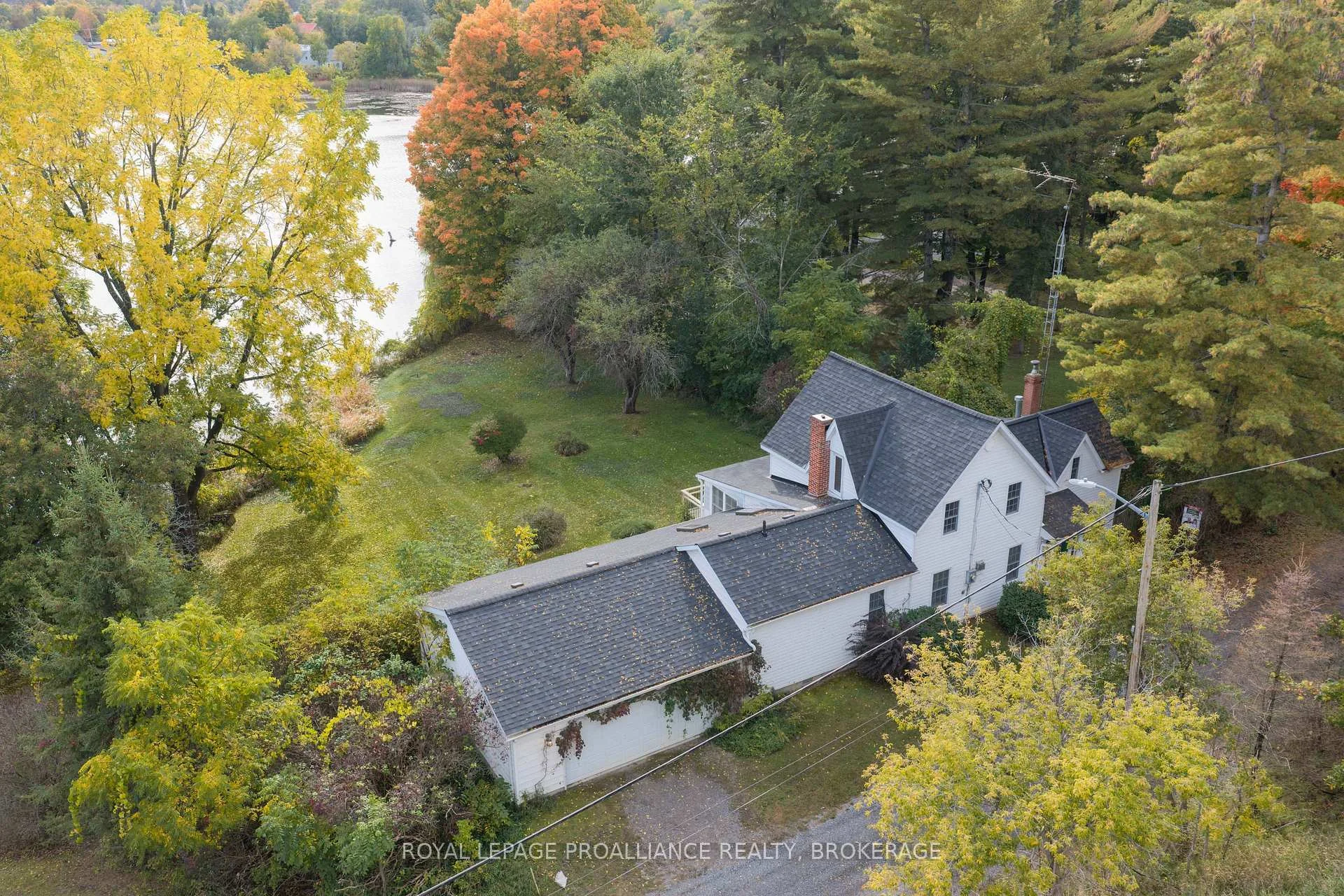 Photo 96 of 1 Pond Street, Westport — HOMEH