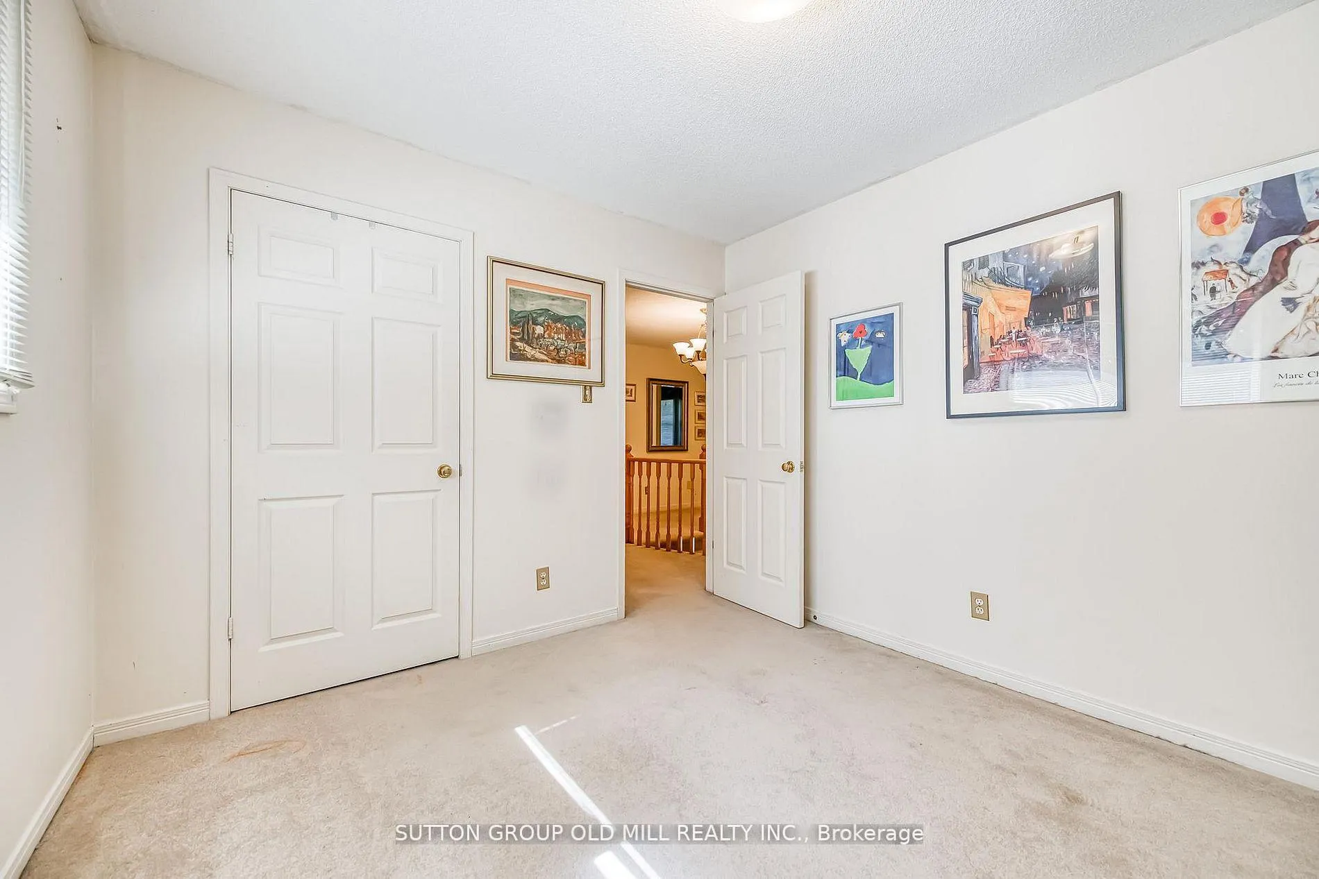 Photo 13 of 267 Aurora Heights Drive, Aurora, Aurora Heights — HOMEH