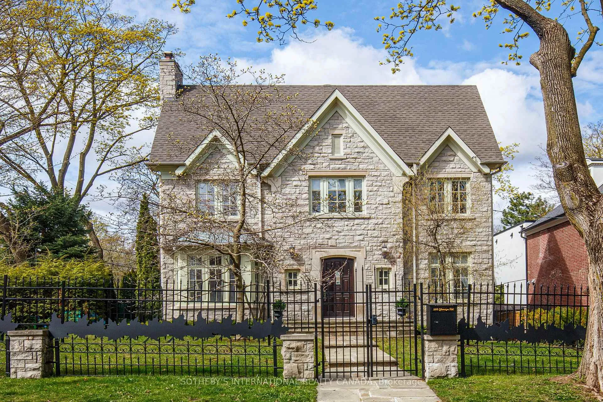 Photo 1 of 200 Glenayr Road, Toronto, Forest Hill South — HOMEH