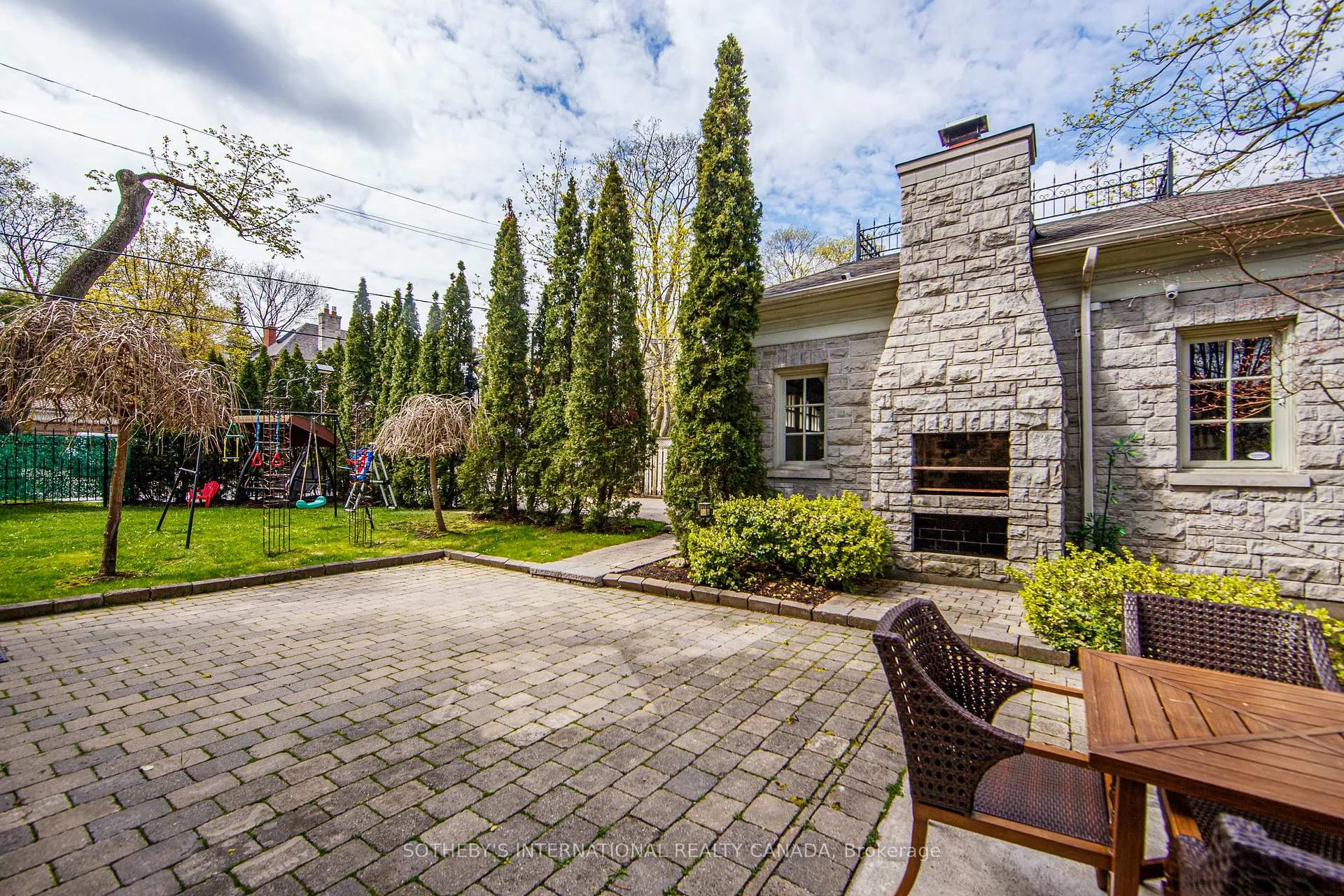 Photo 31 of 200 Glenayr Road, Toronto, Forest Hill South — HOMEH