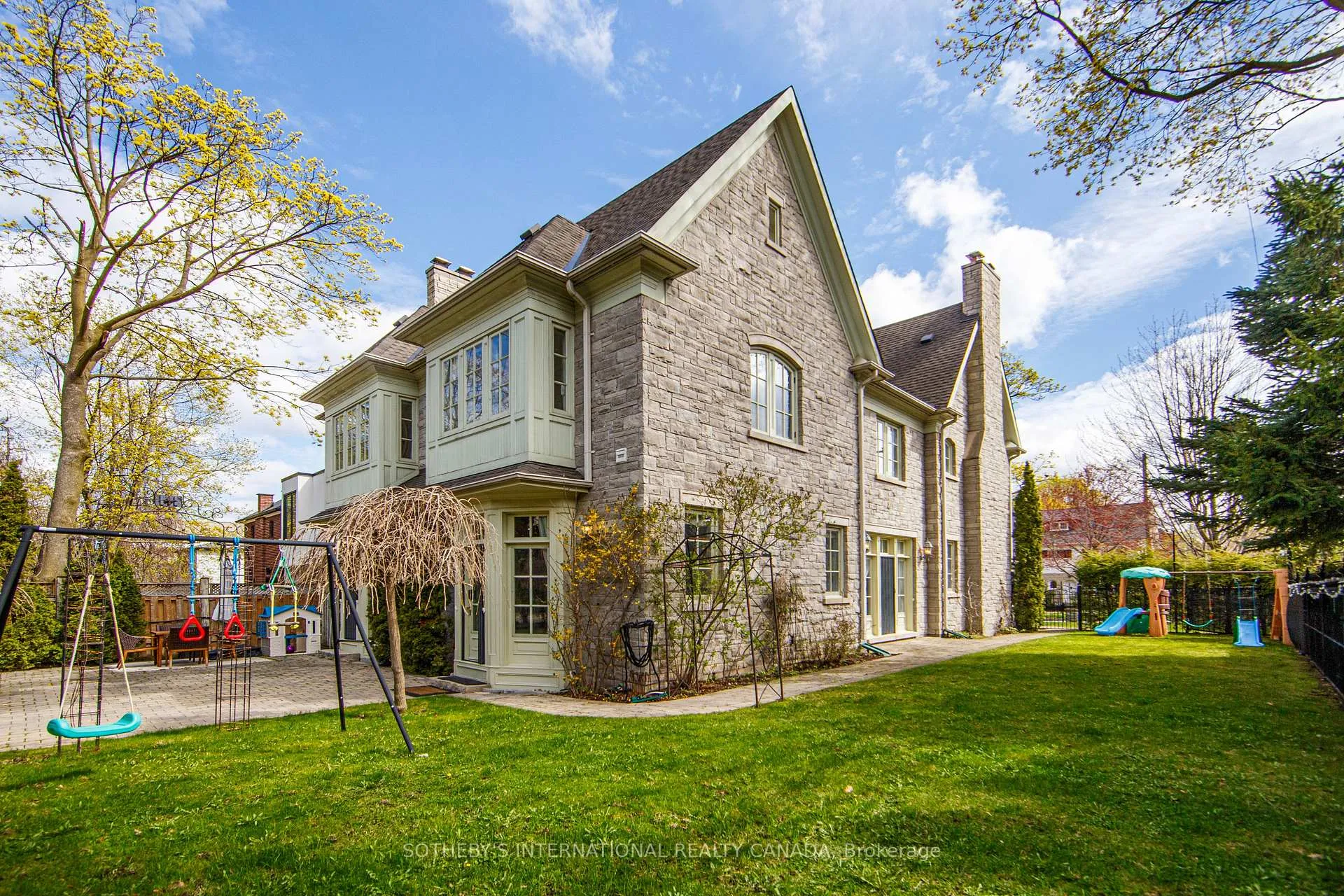 Photo 32 of 200 Glenayr Road, Toronto, Forest Hill South — HOMEH