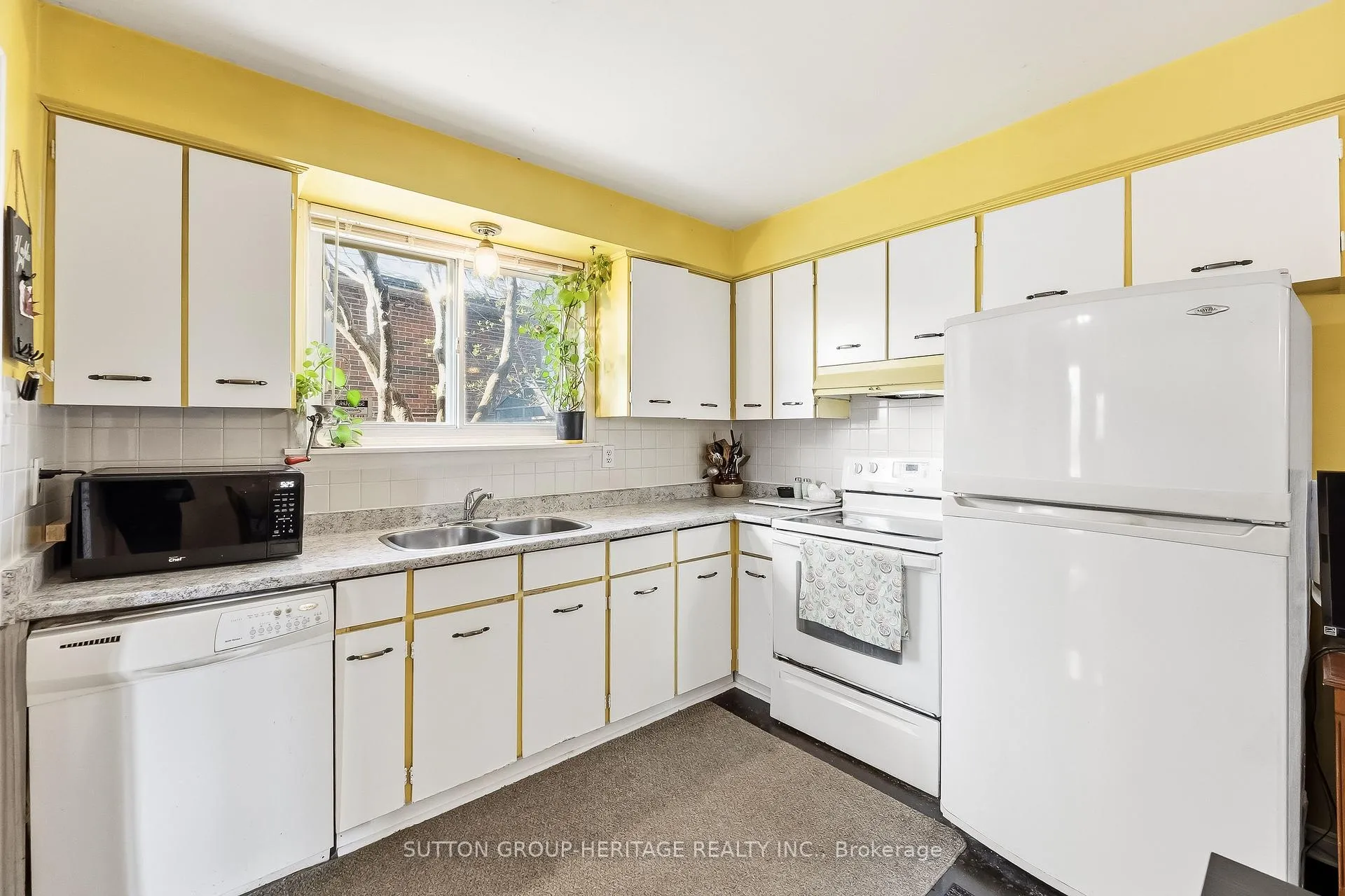 Photo 9 of 35 Albery Crescent, Ajax, South East — HOMEH