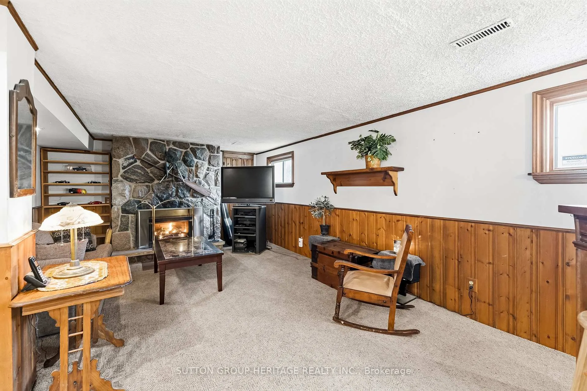 Photo 20 of 35 Albery Crescent, Ajax, South East — HOMEH