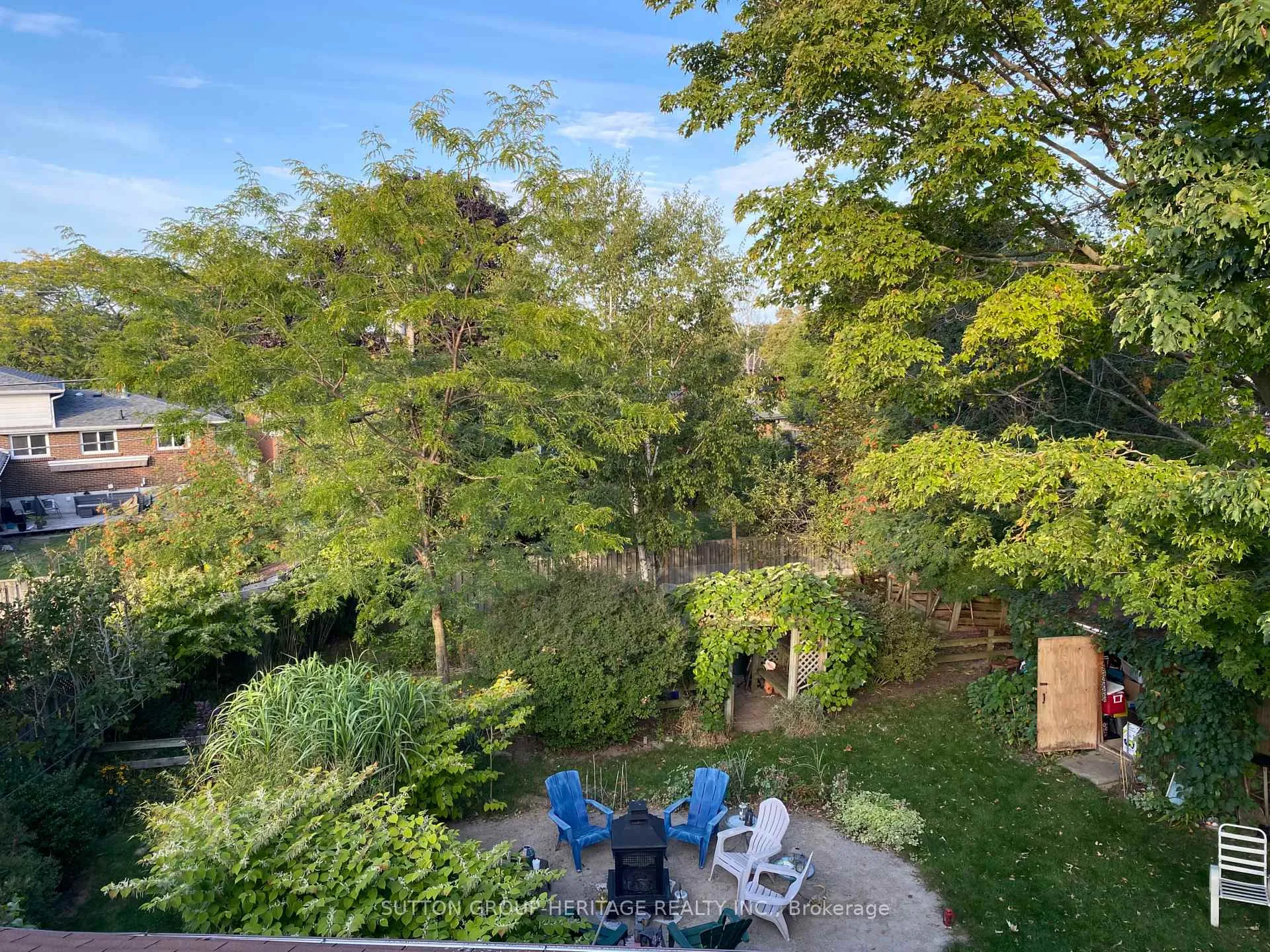 Photo 33 of 35 Albery Crescent, Ajax, South East — HOMEH