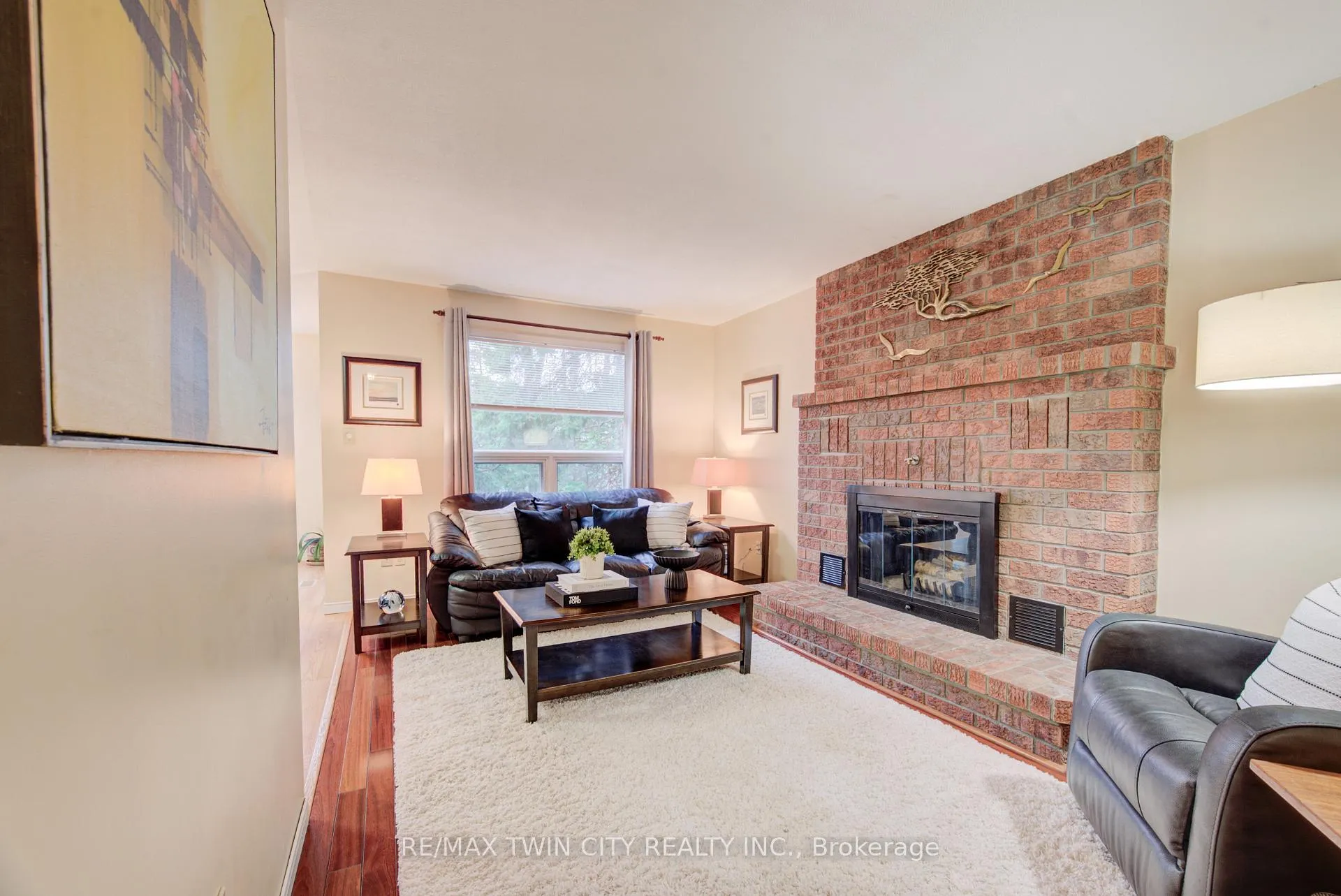 Photo 6 of 112 West Acres Crescent, Kitchener — HOMEH