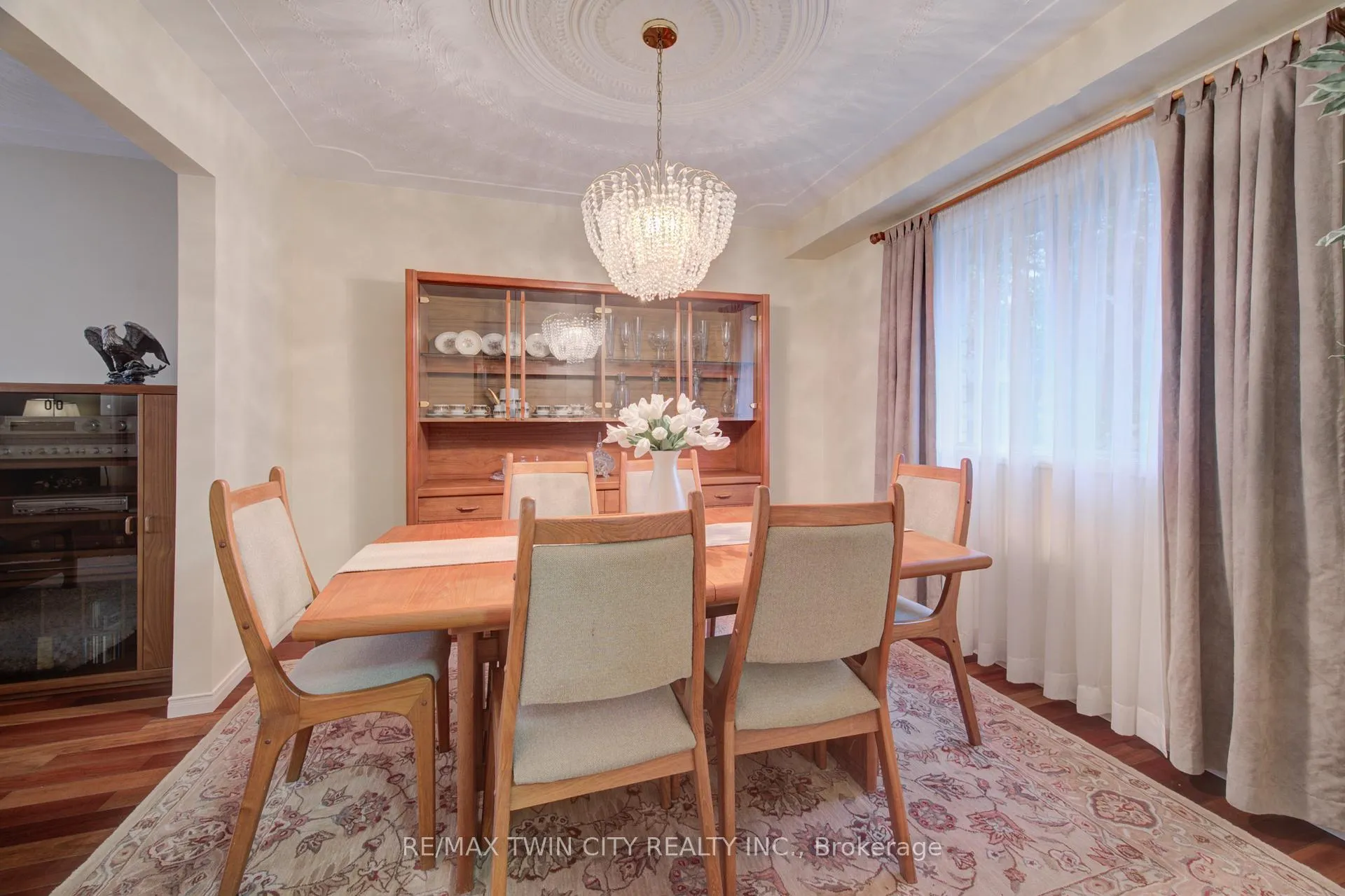Photo 14 of 112 West Acres Crescent, Kitchener — HOMEH