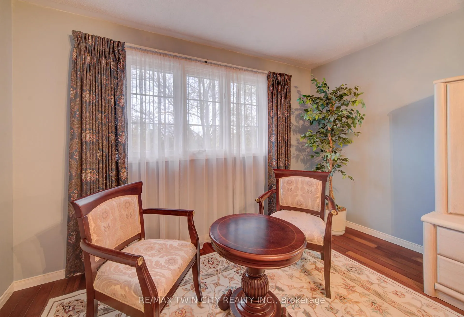 Photo 29 of 112 West Acres Crescent, Kitchener — HOMEH